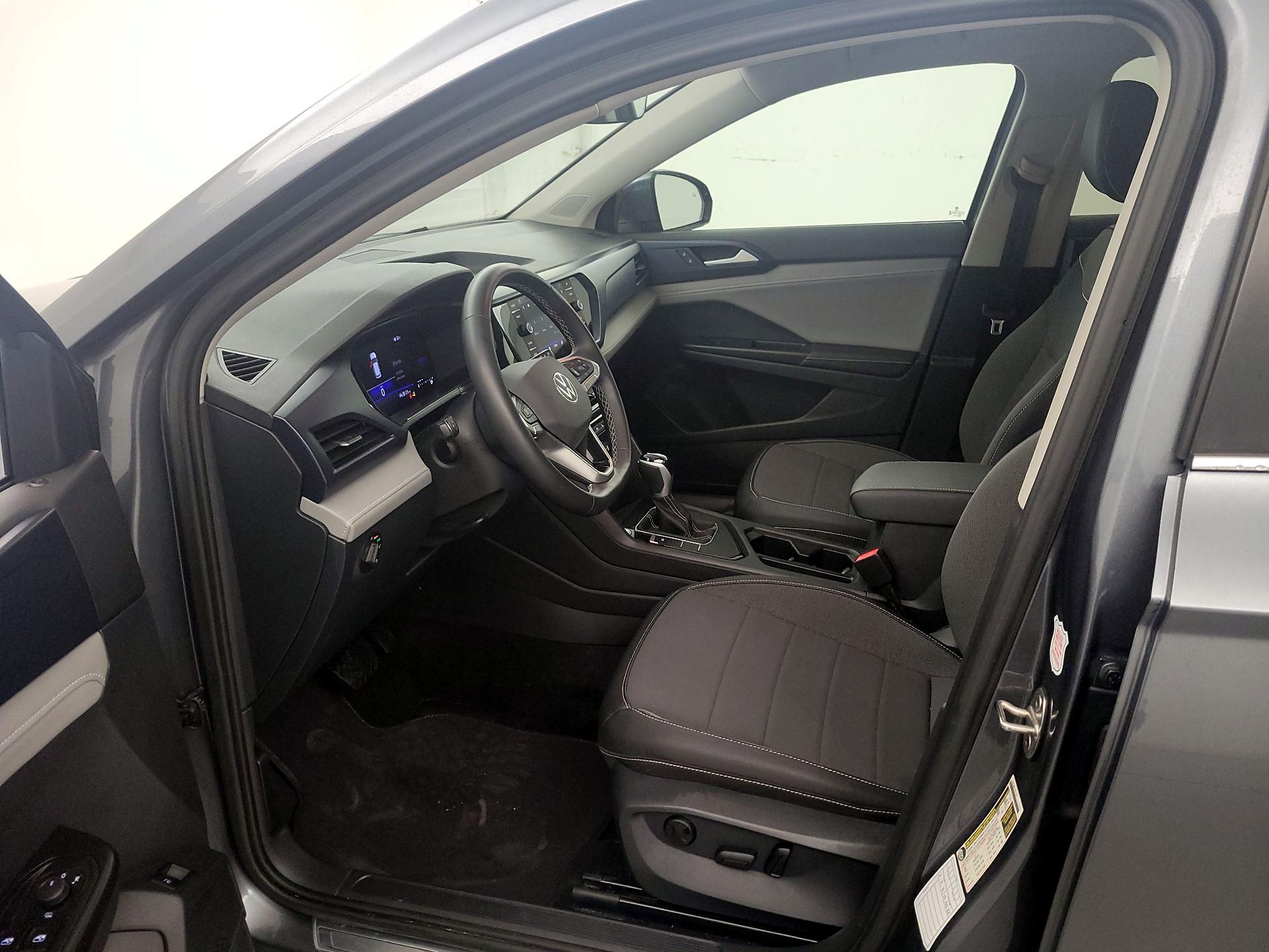 Thumbnail: 2024 Volkswagen Taos - 11