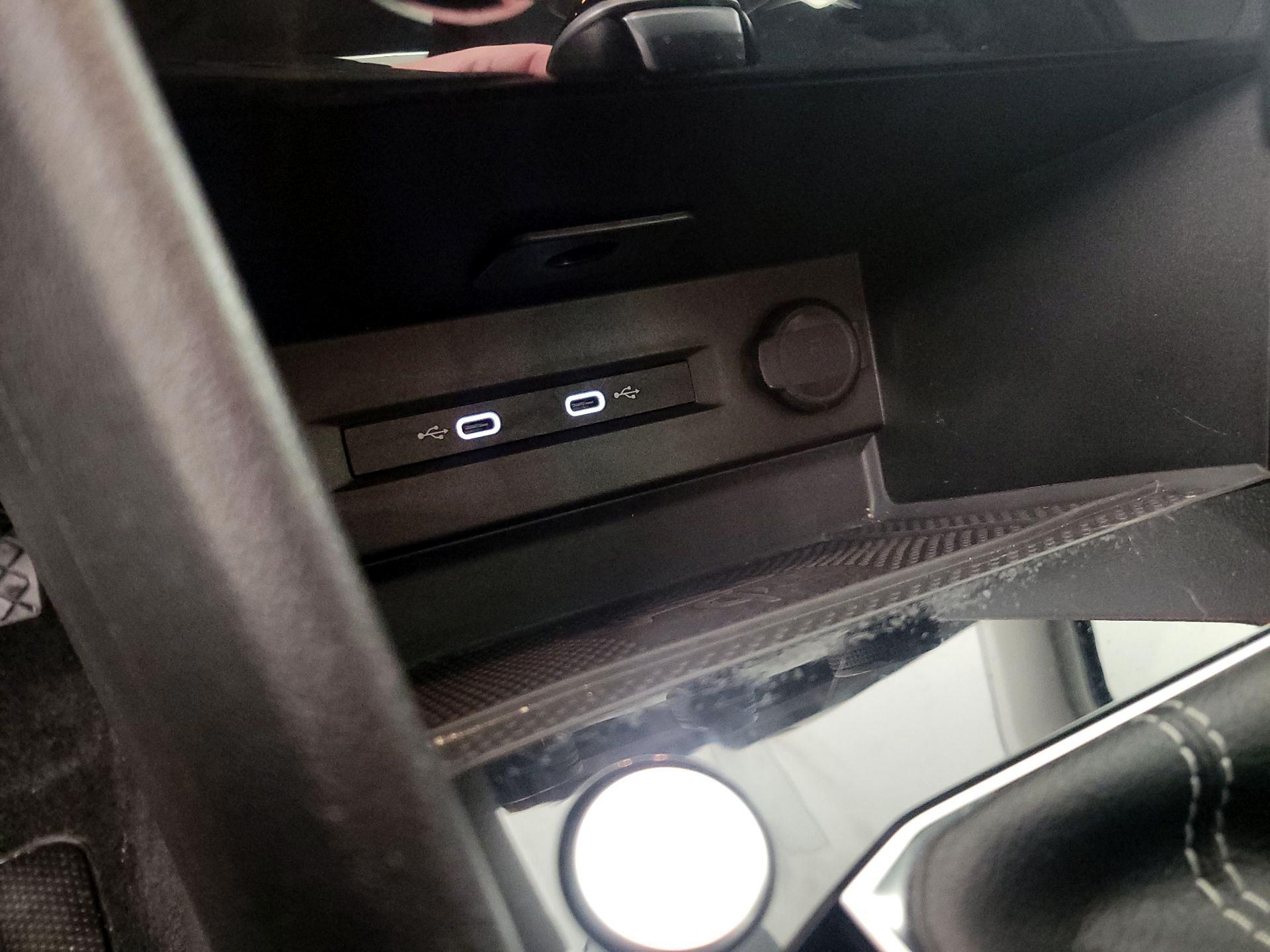 Thumbnail: 2024 Volkswagen Taos - 18