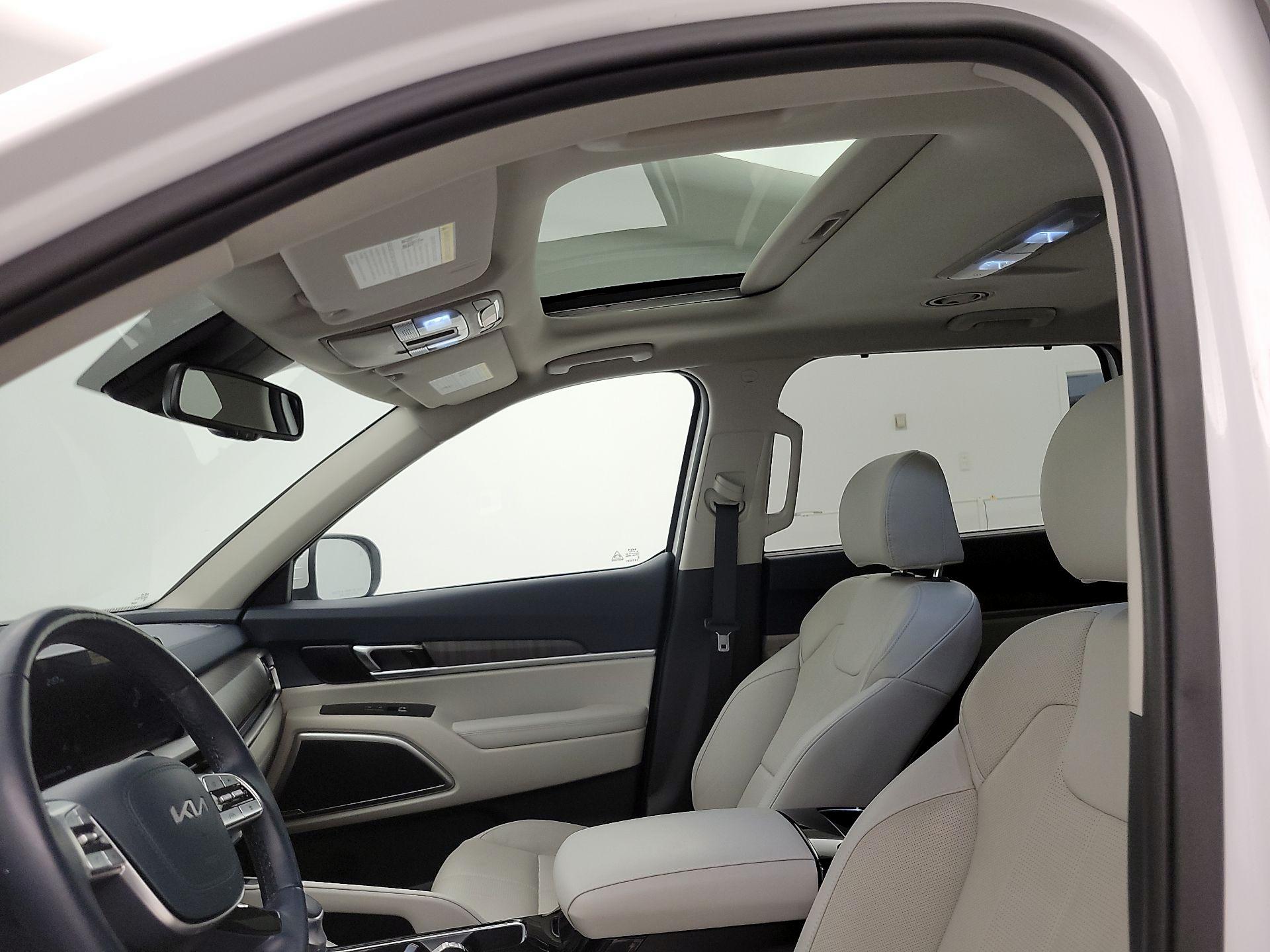 Thumbnail: 2023 Kia Telluride - 20