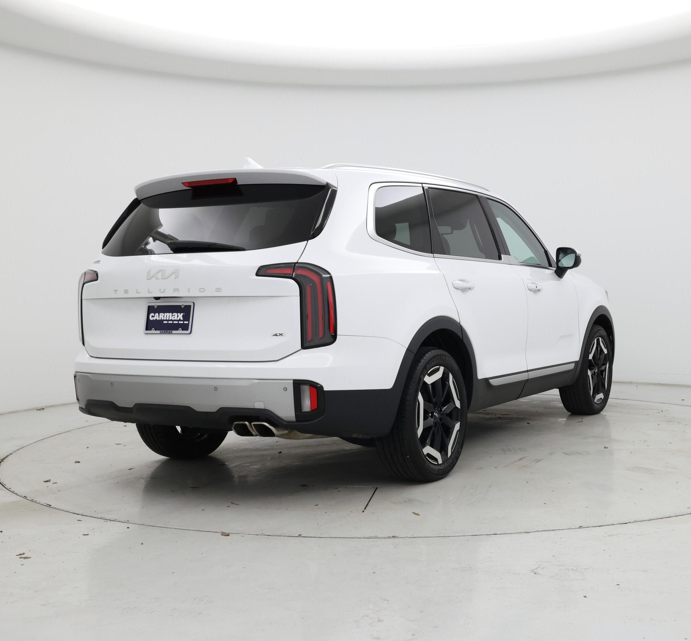 Thumbnail: 2023 Kia Telluride - 8