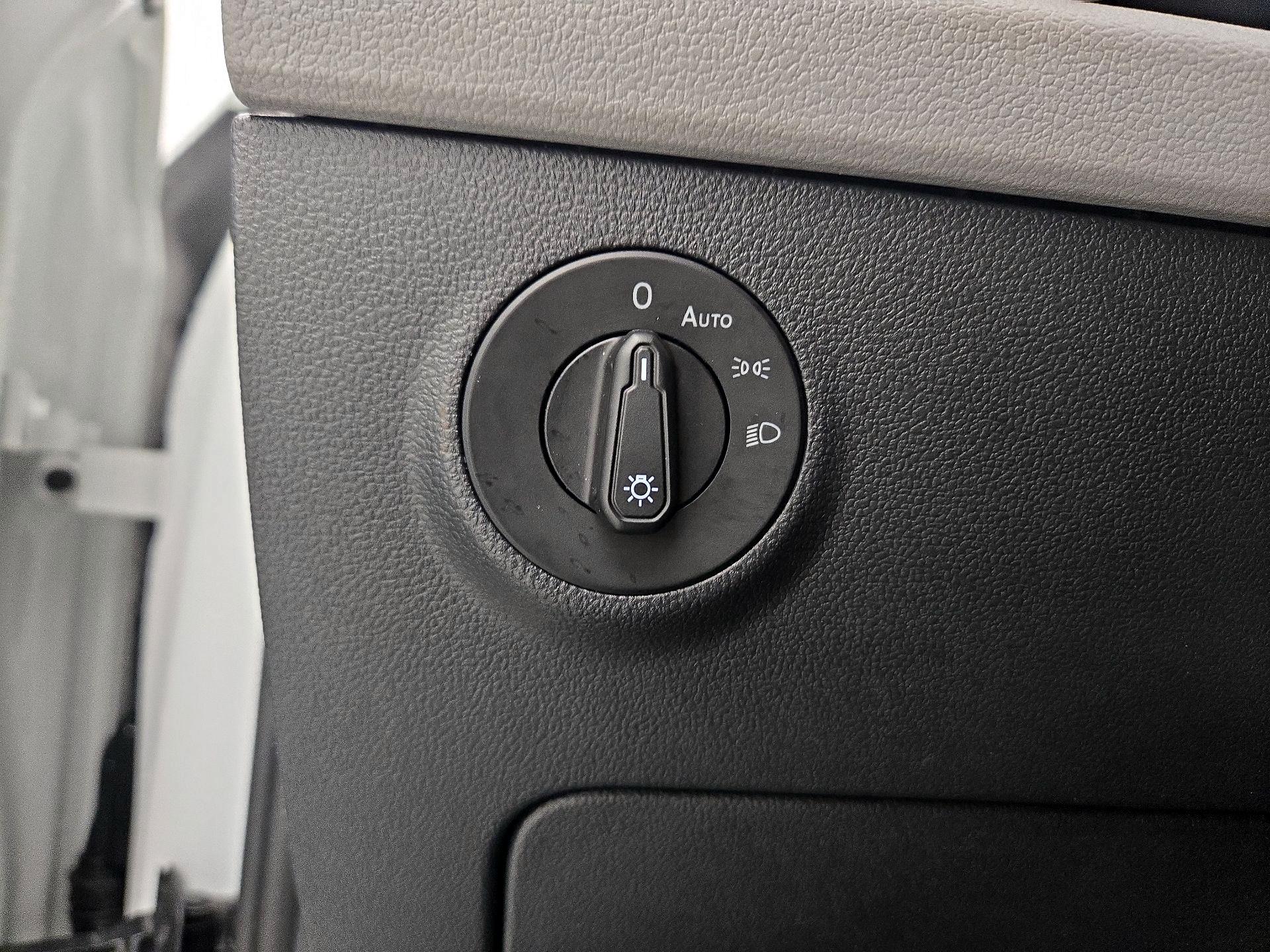 Thumbnail: 2024 Volkswagen Taos - 13