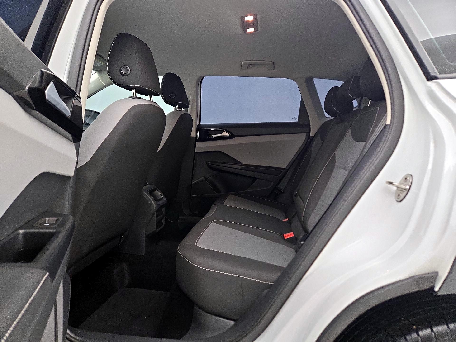 Thumbnail: 2024 Volkswagen Taos - 19