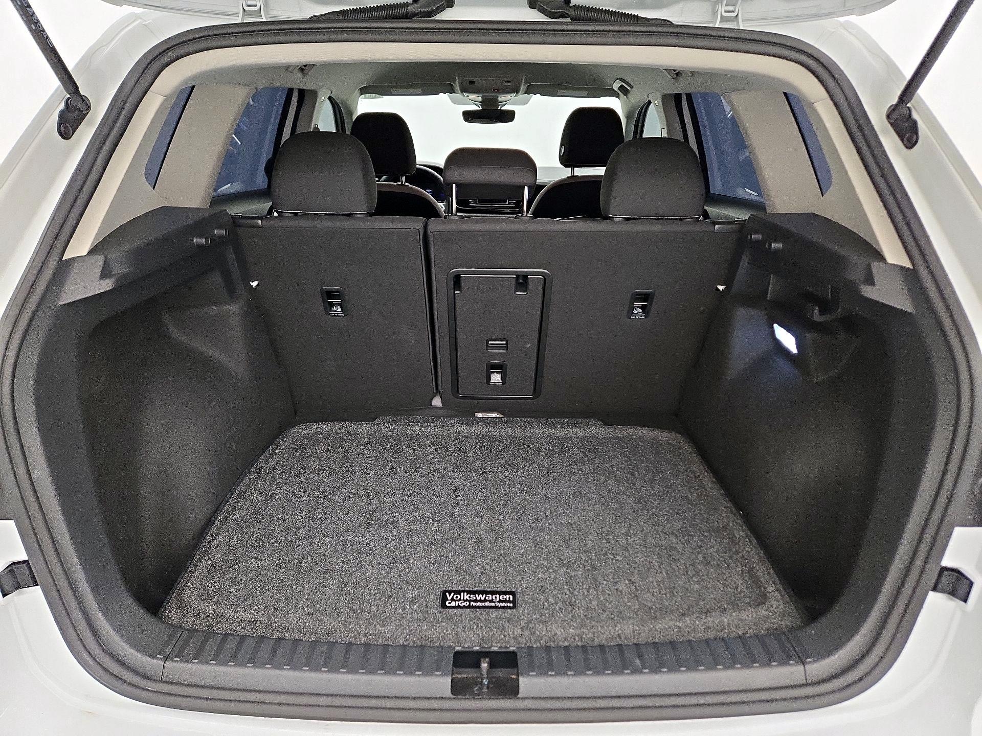 Thumbnail: 2024 Volkswagen Taos - 20