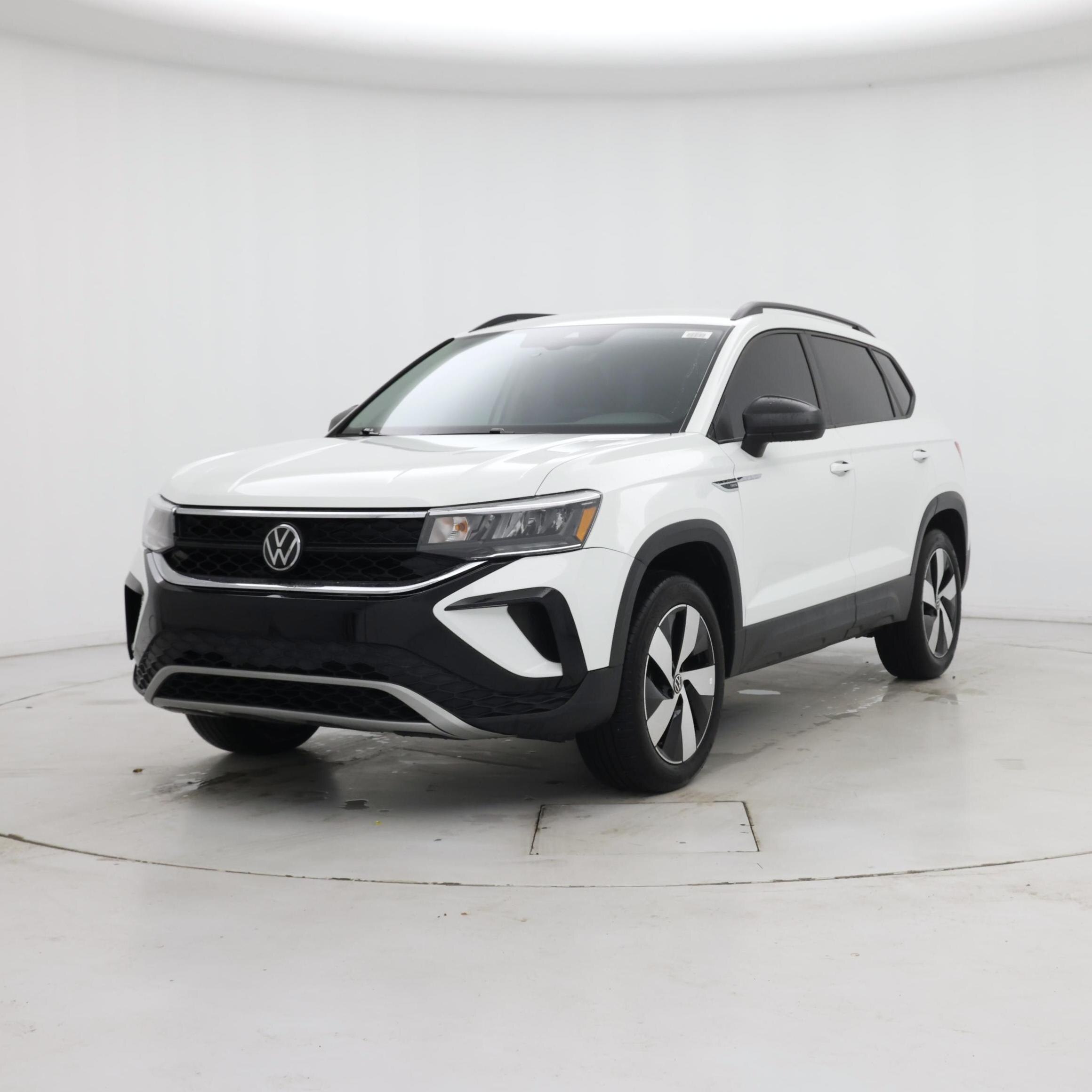 Thumbnail: 2024 Volkswagen Taos - 4