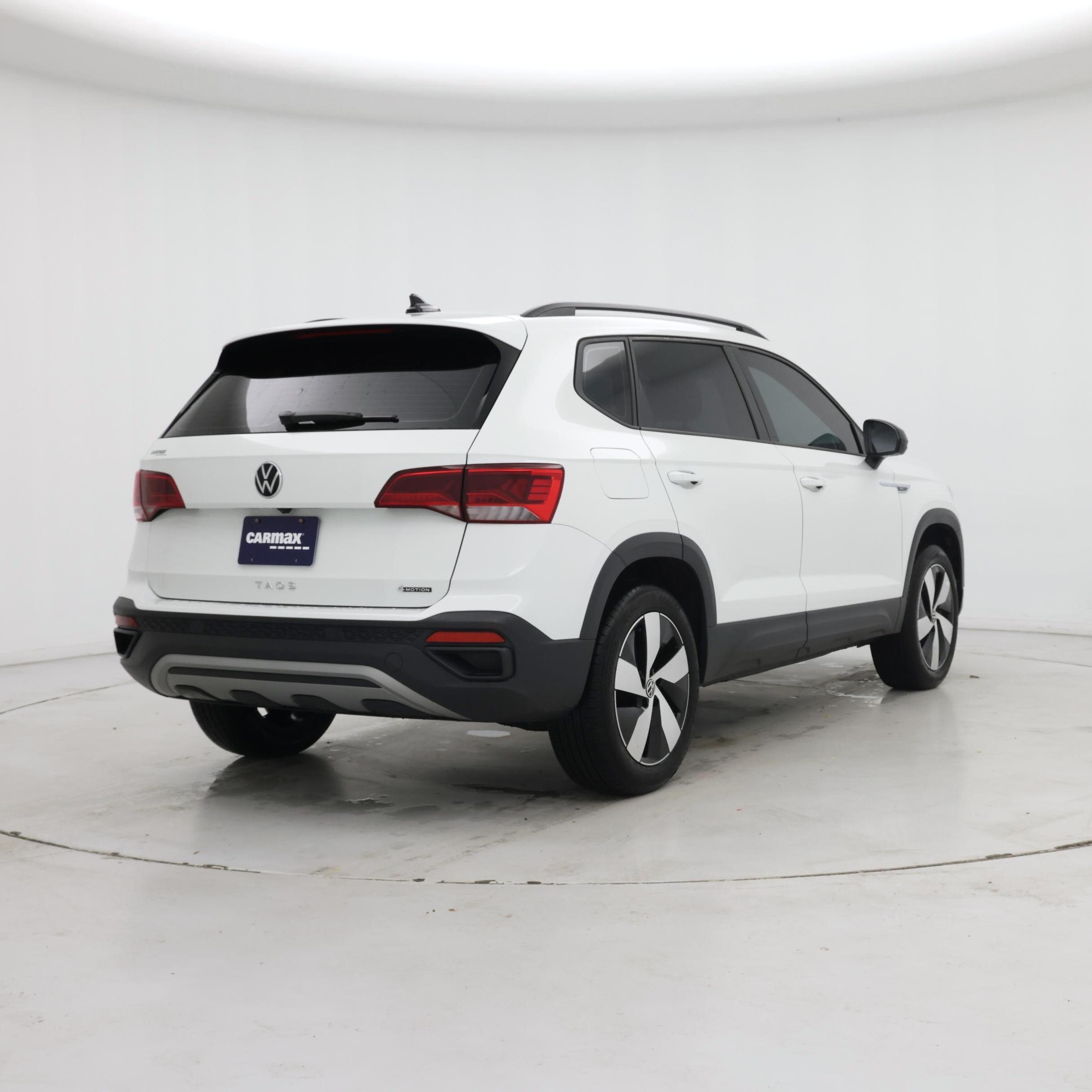 Thumbnail: 2024 Volkswagen Taos - 8