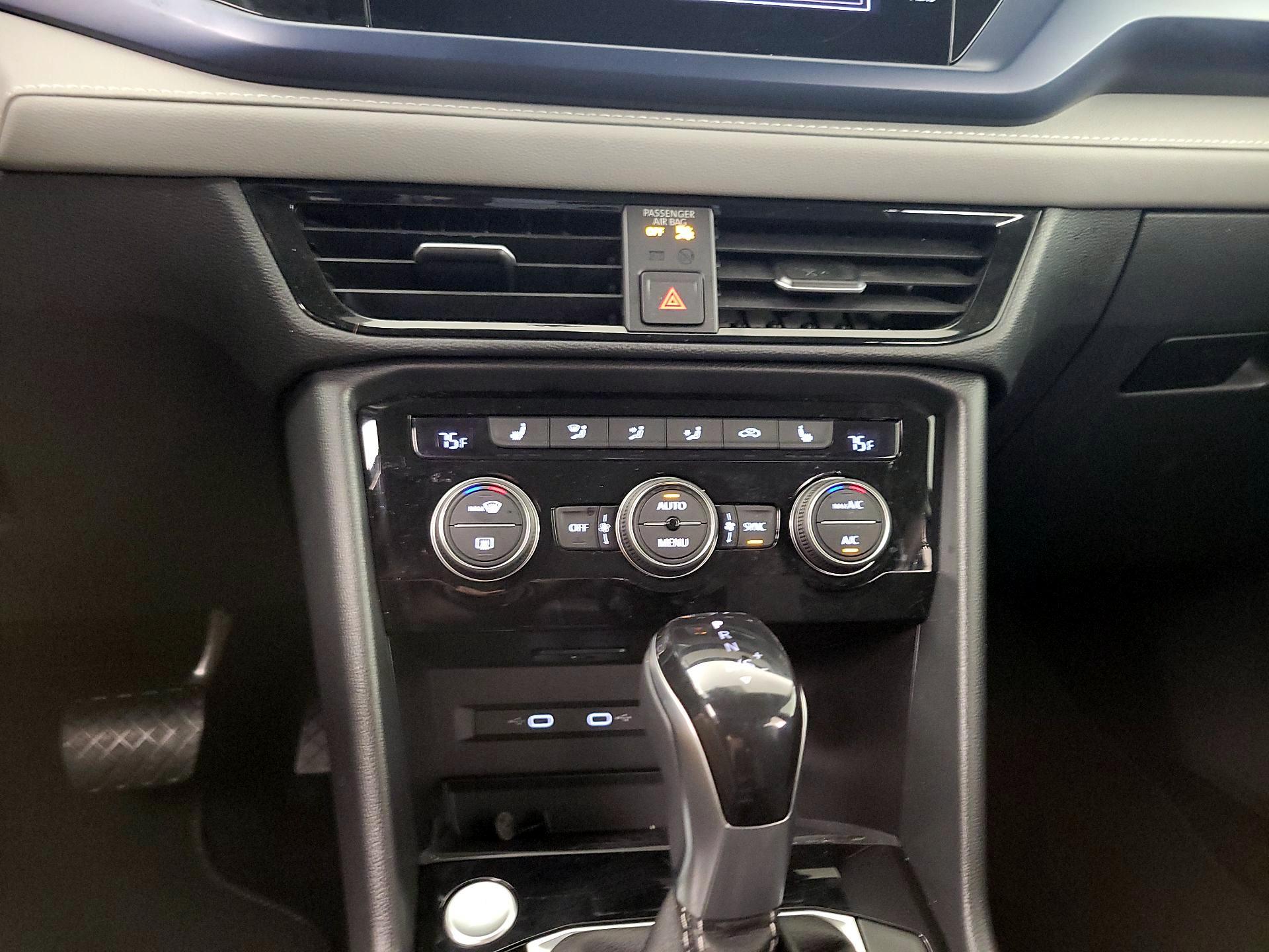 Thumbnail: 2024 Volkswagen Taos - 16