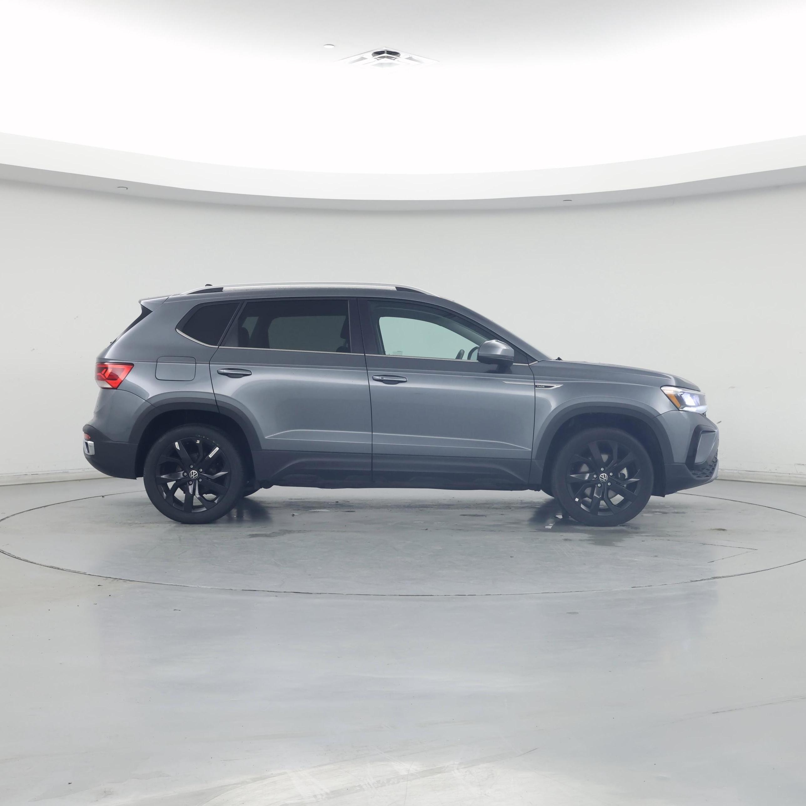 Thumbnail: 2024 Volkswagen Taos - 7