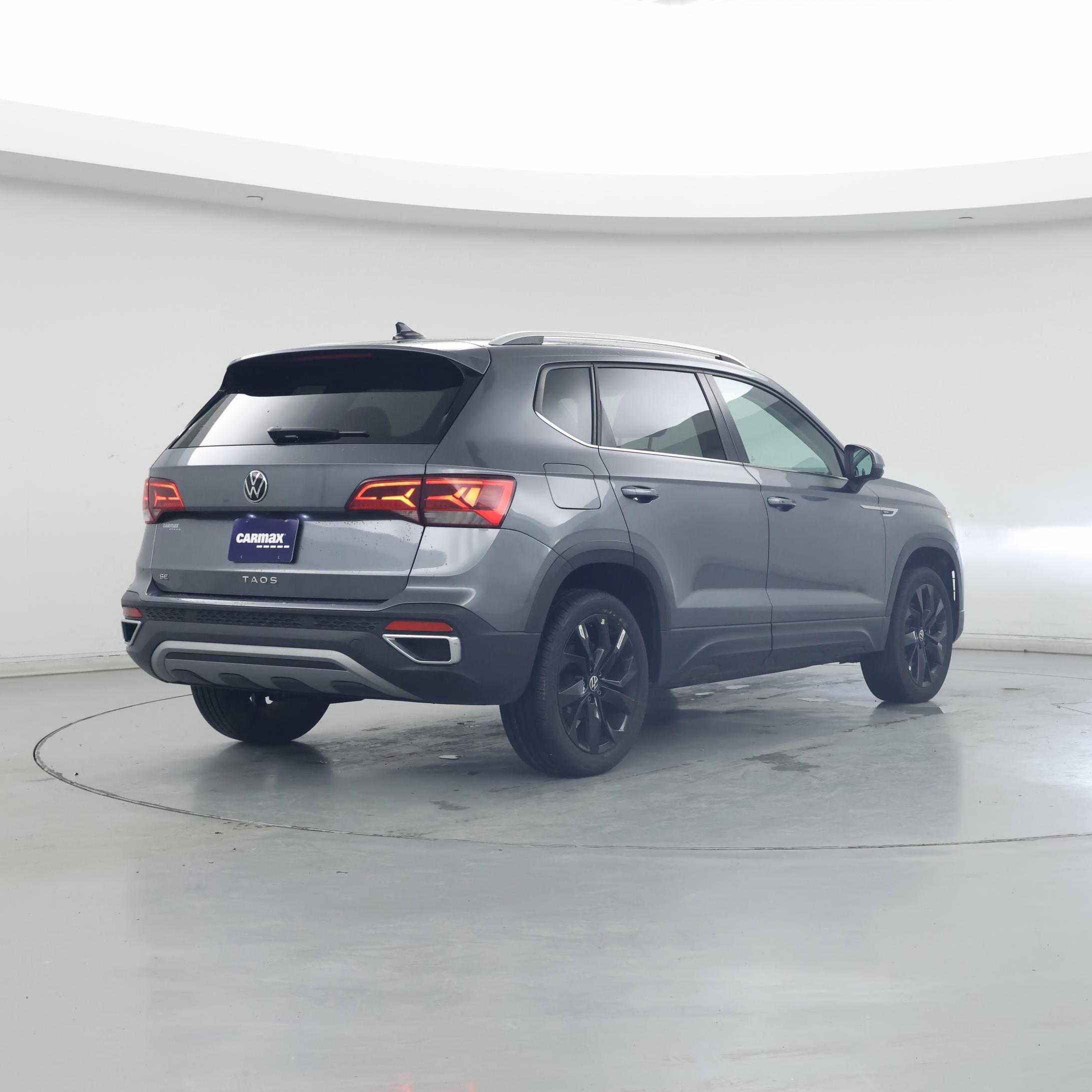 Thumbnail: 2024 Volkswagen Taos - 8