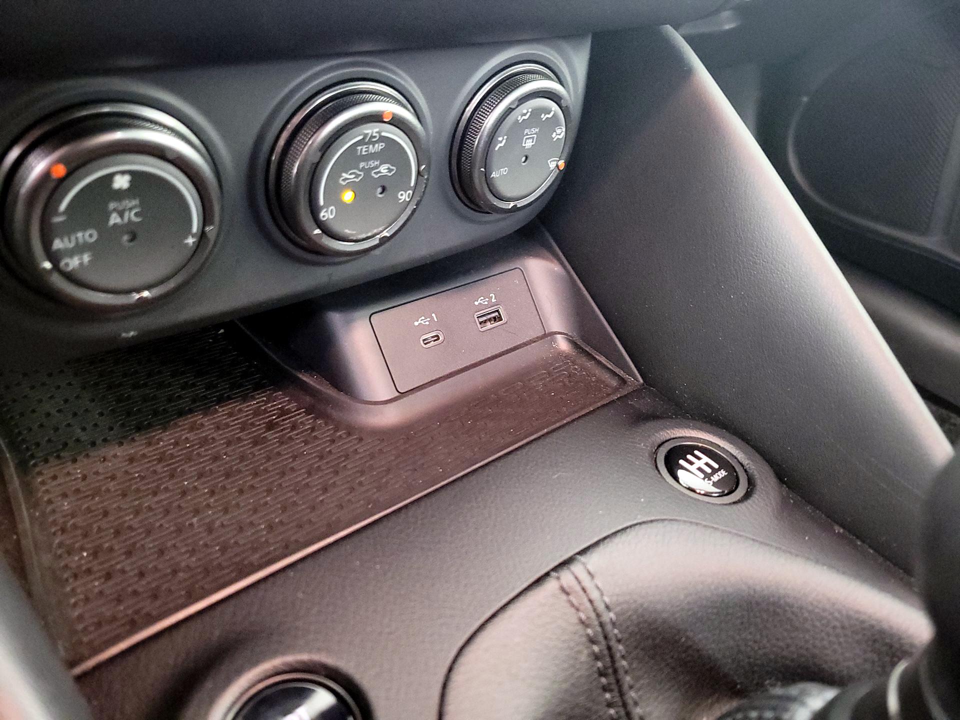 Thumbnail: 2023 Nissan Z - 19