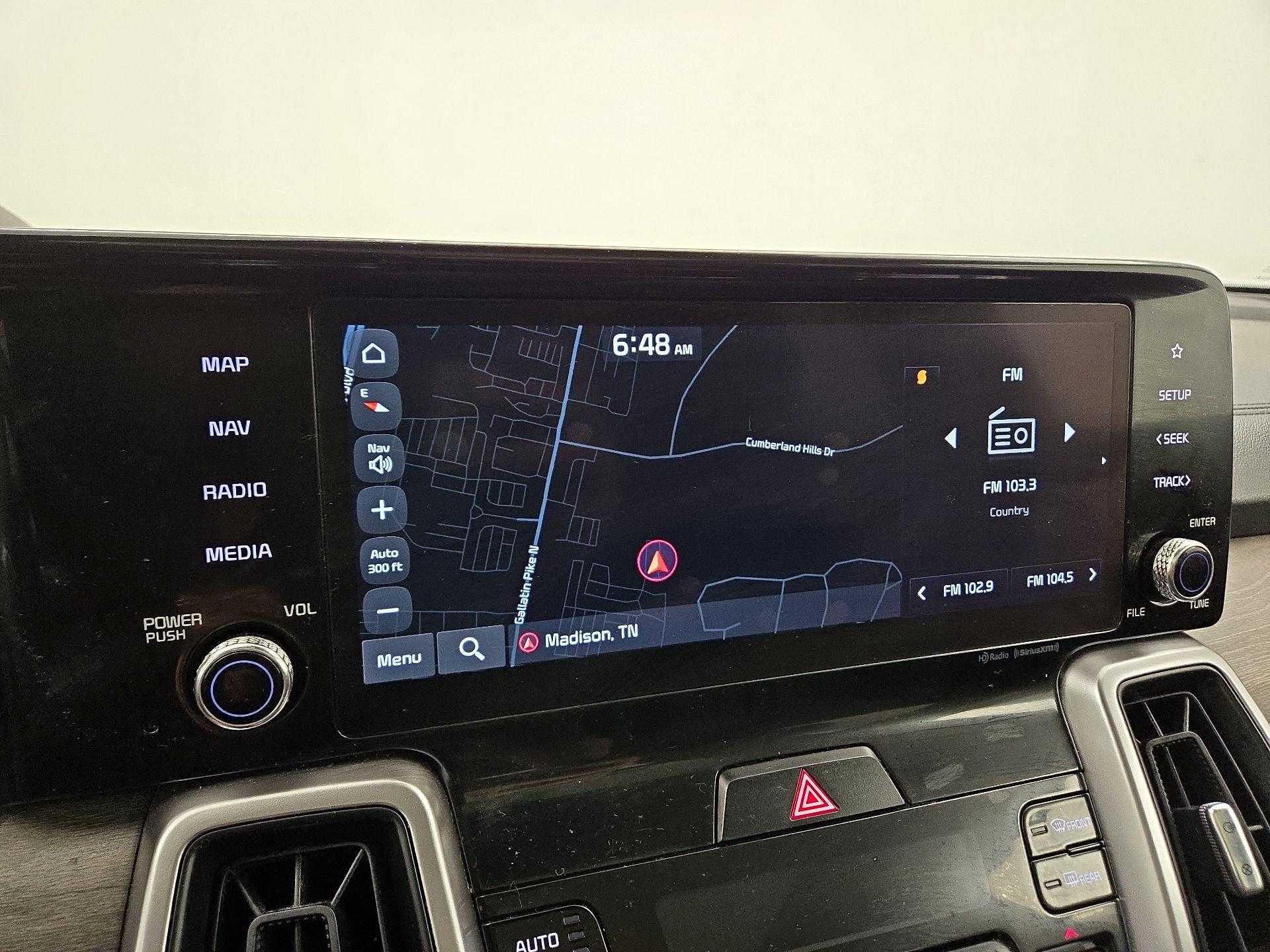 Thumbnail: 2023 Kia Sorento - 14