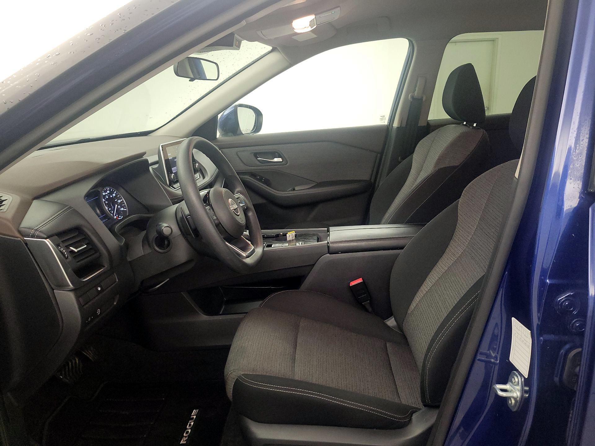 Thumbnail: 2023 Nissan Rogue - 11