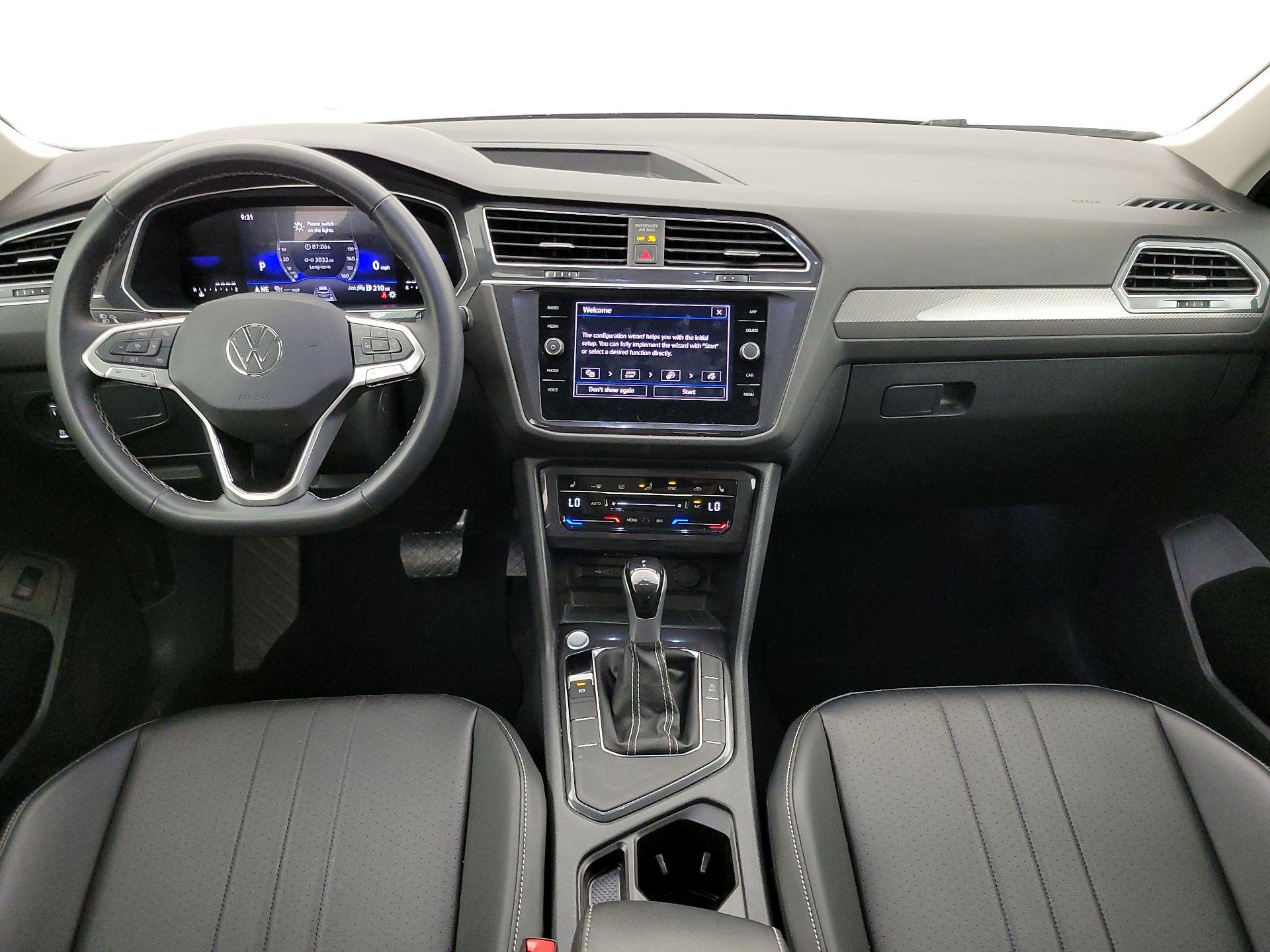 Thumbnail: 2024 Volkswagen Tiguan - 9