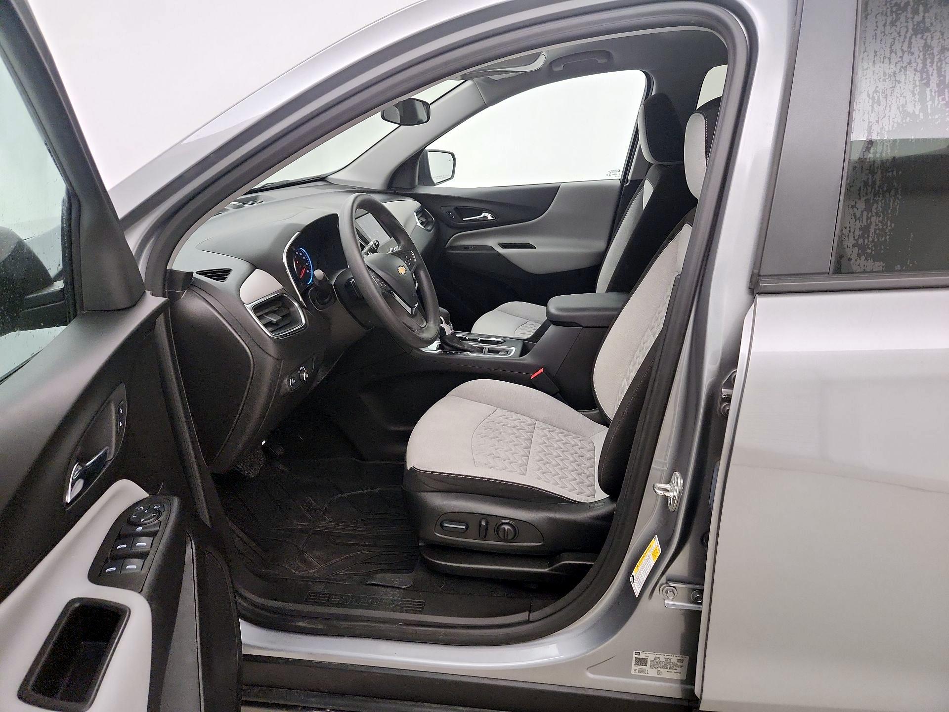 Thumbnail: 2024 Chevrolet Equinox - 12