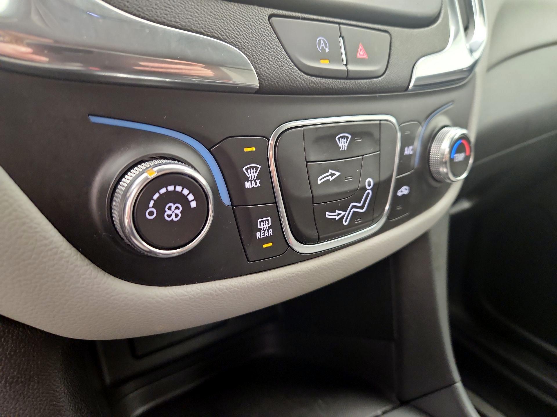 Thumbnail: 2024 Chevrolet Equinox - 16