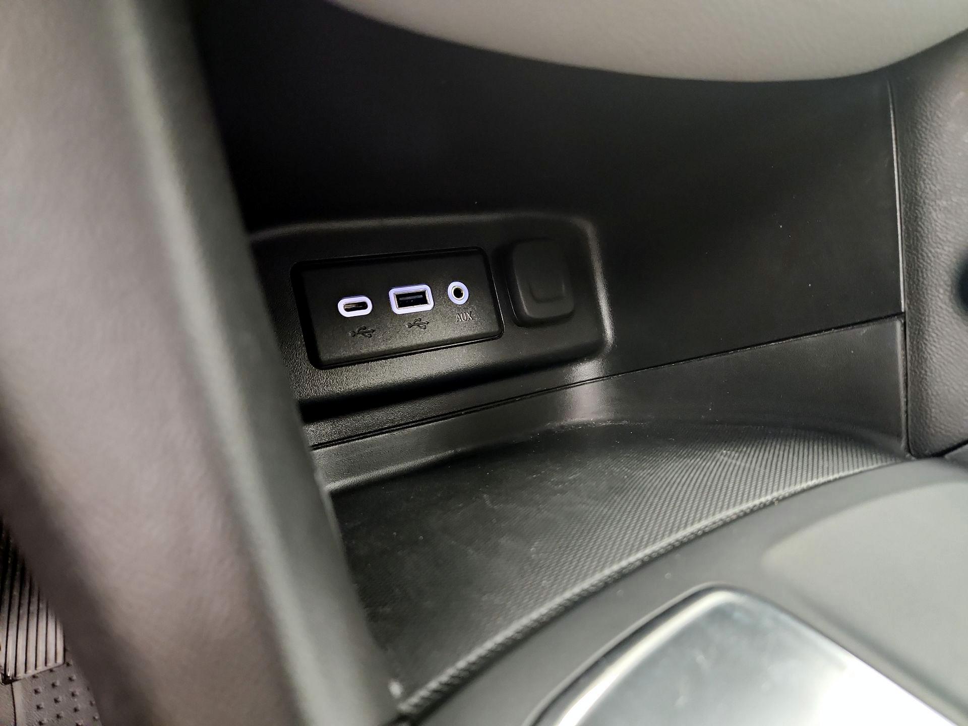 Thumbnail: 2024 Chevrolet Equinox - 18