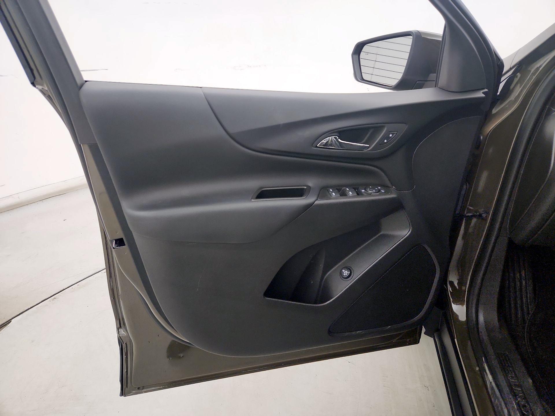 Thumbnail: 2024 Chevrolet Equinox - 12