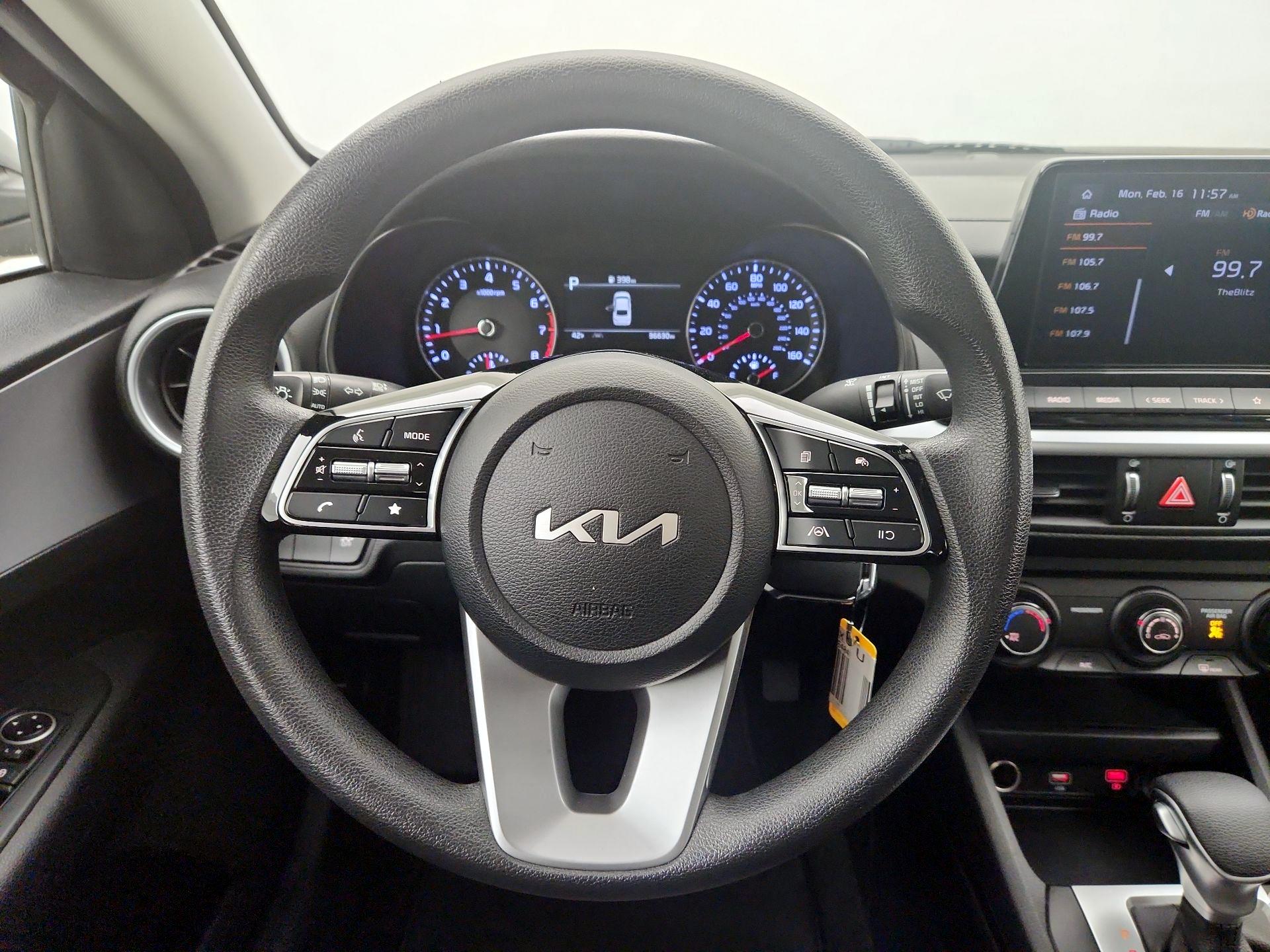 Thumbnail: 2024 Kia Forte - 10