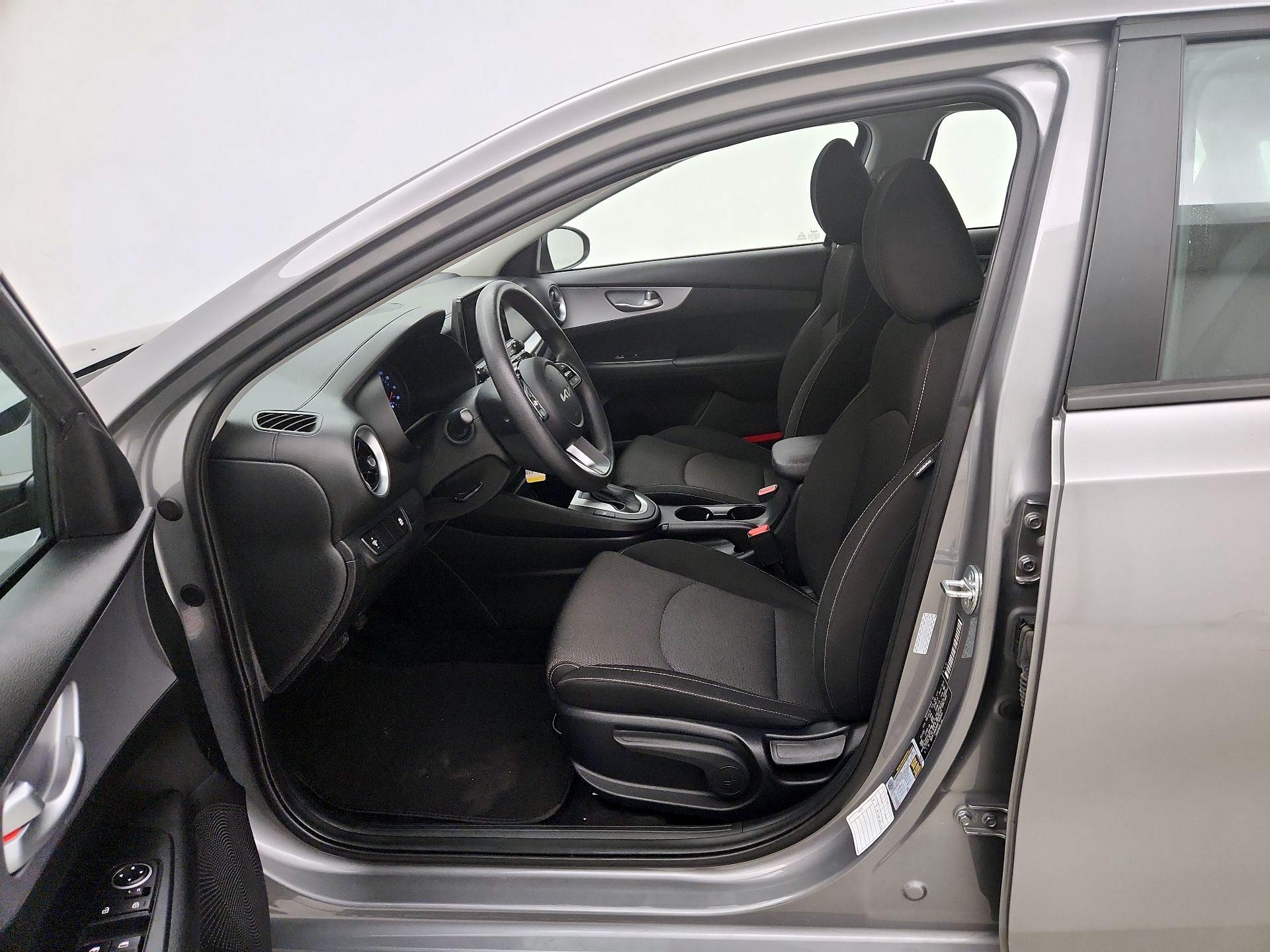 Thumbnail: 2024 Kia Forte - 11