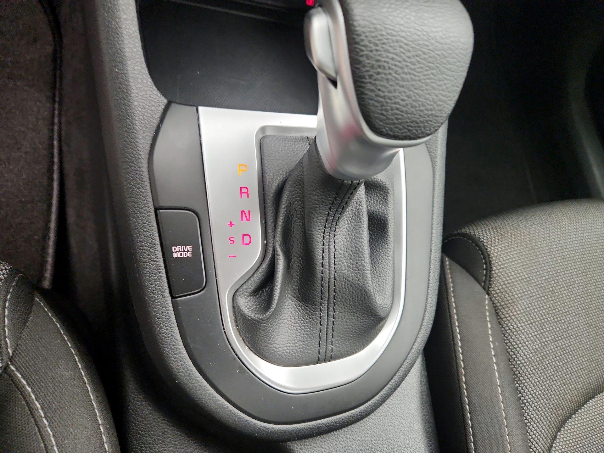 Thumbnail: 2024 Kia Forte - 17