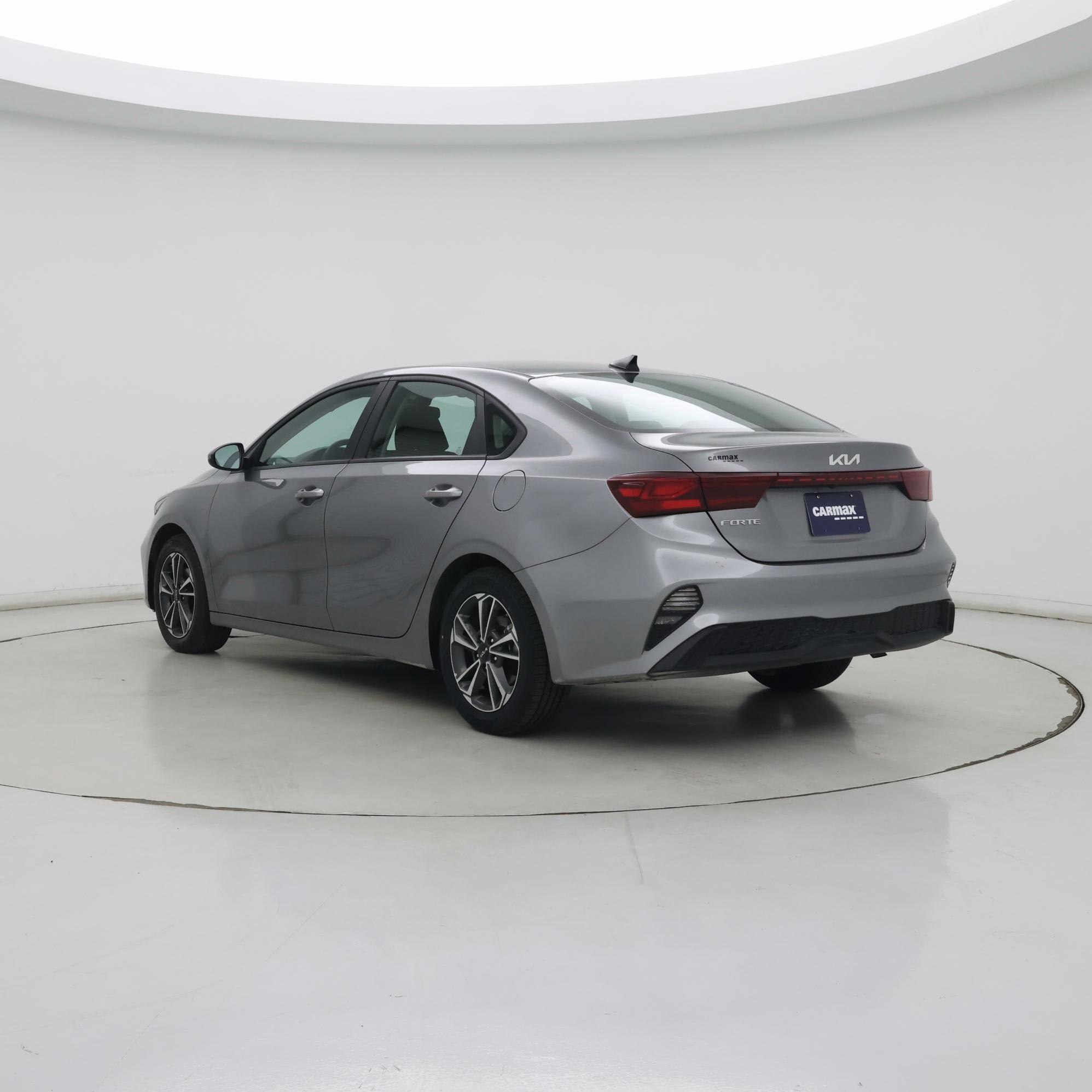 Thumbnail: 2024 Kia Forte - 2