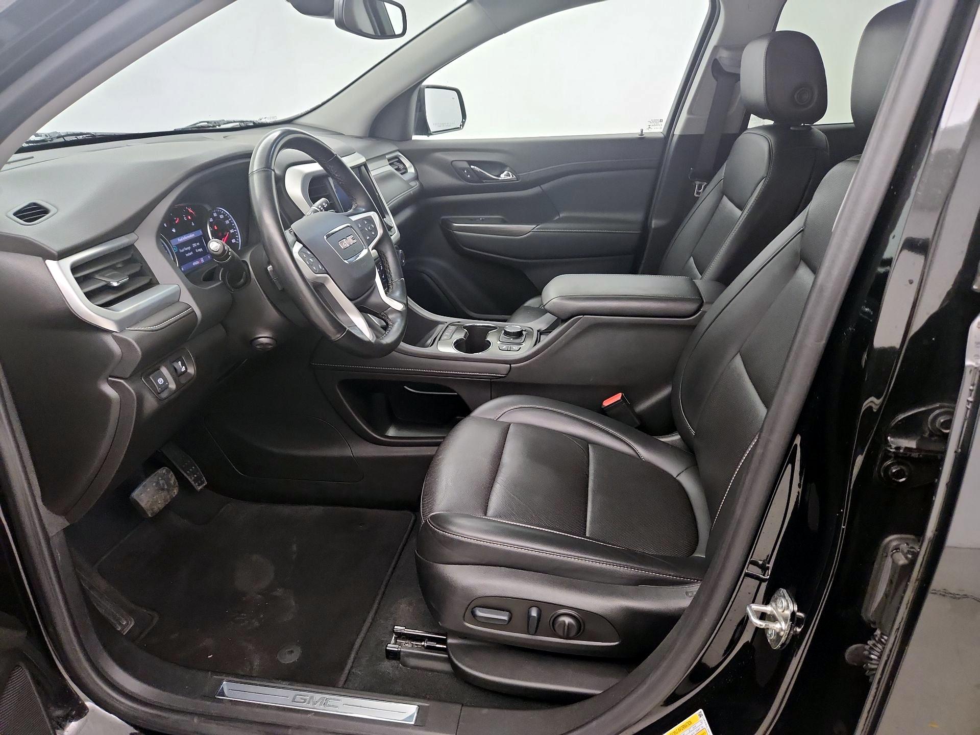 Thumbnail: 2023 GMC Acadia - 11