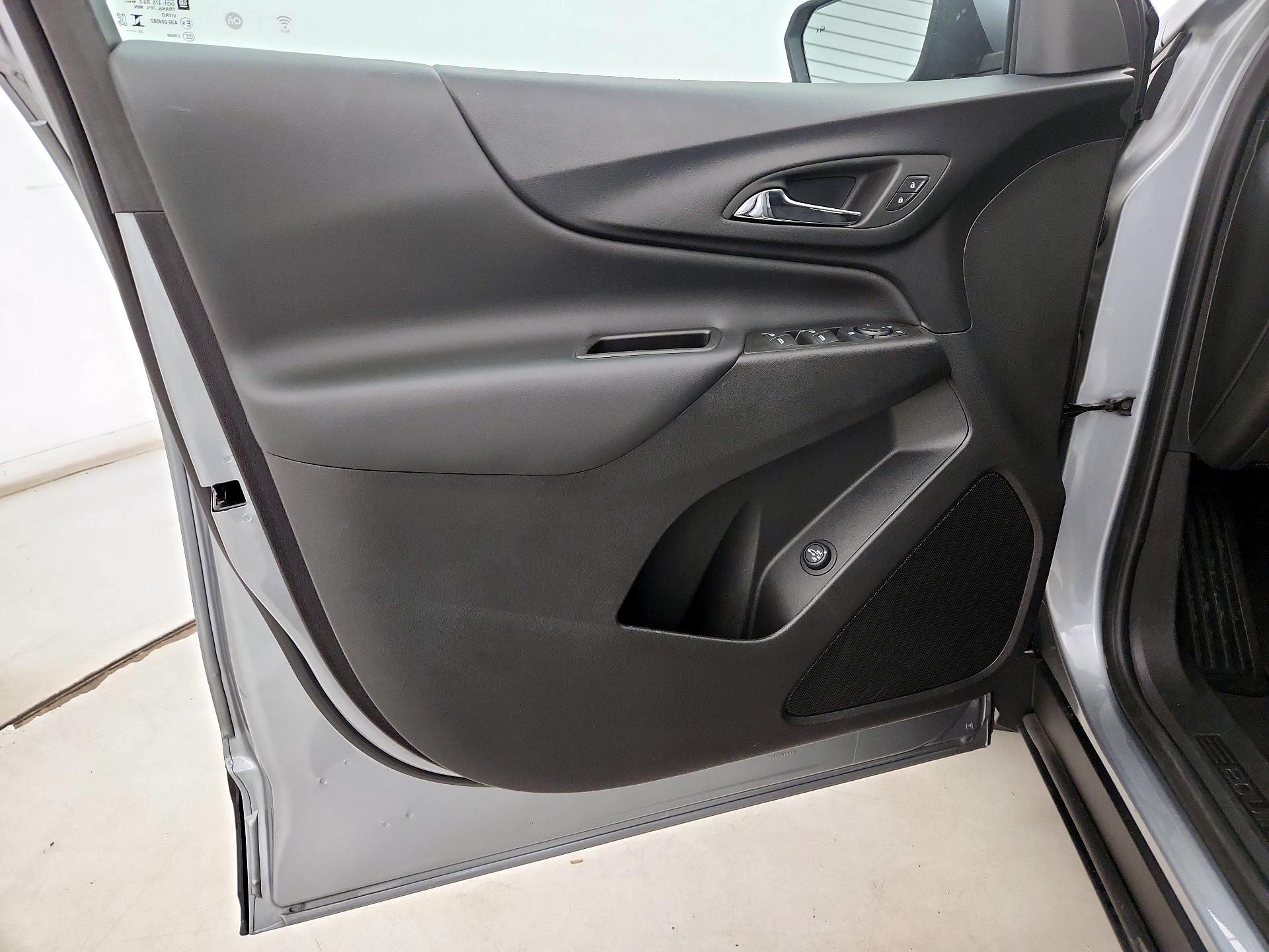 Thumbnail: 2024 Chevrolet Equinox - 12