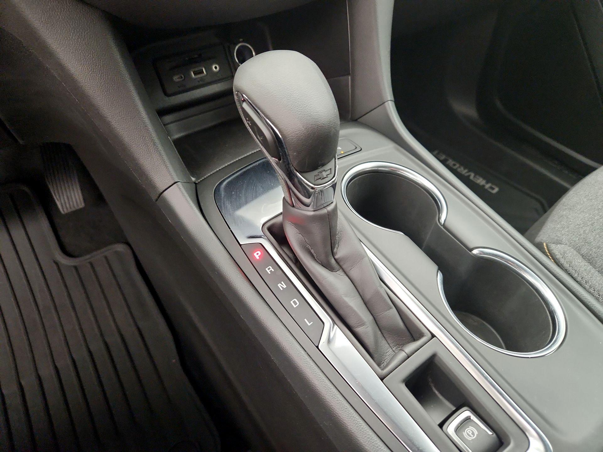 Thumbnail: 2024 Chevrolet Equinox - 17