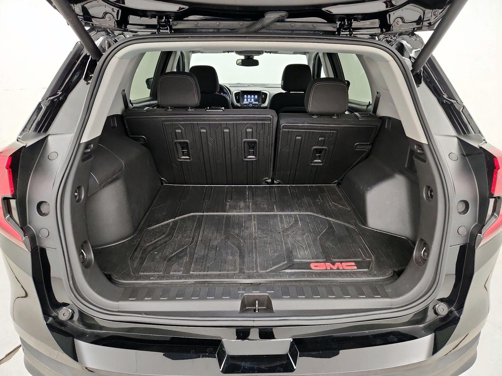 Thumbnail: 2023 GMC Terrain - 20