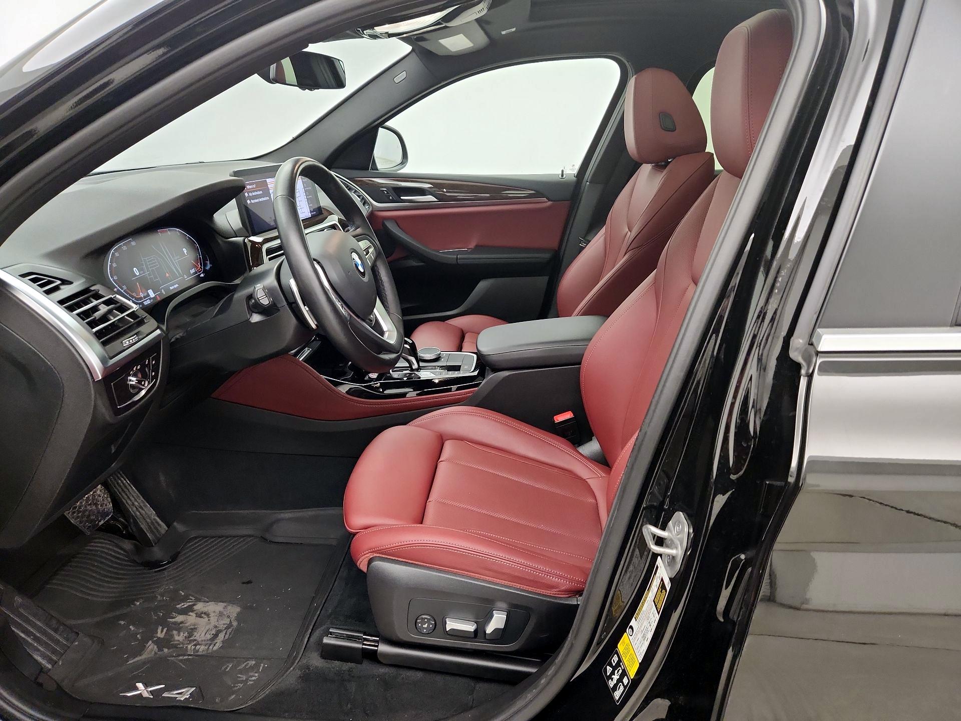 Thumbnail: 2023 BMW X4 - 11