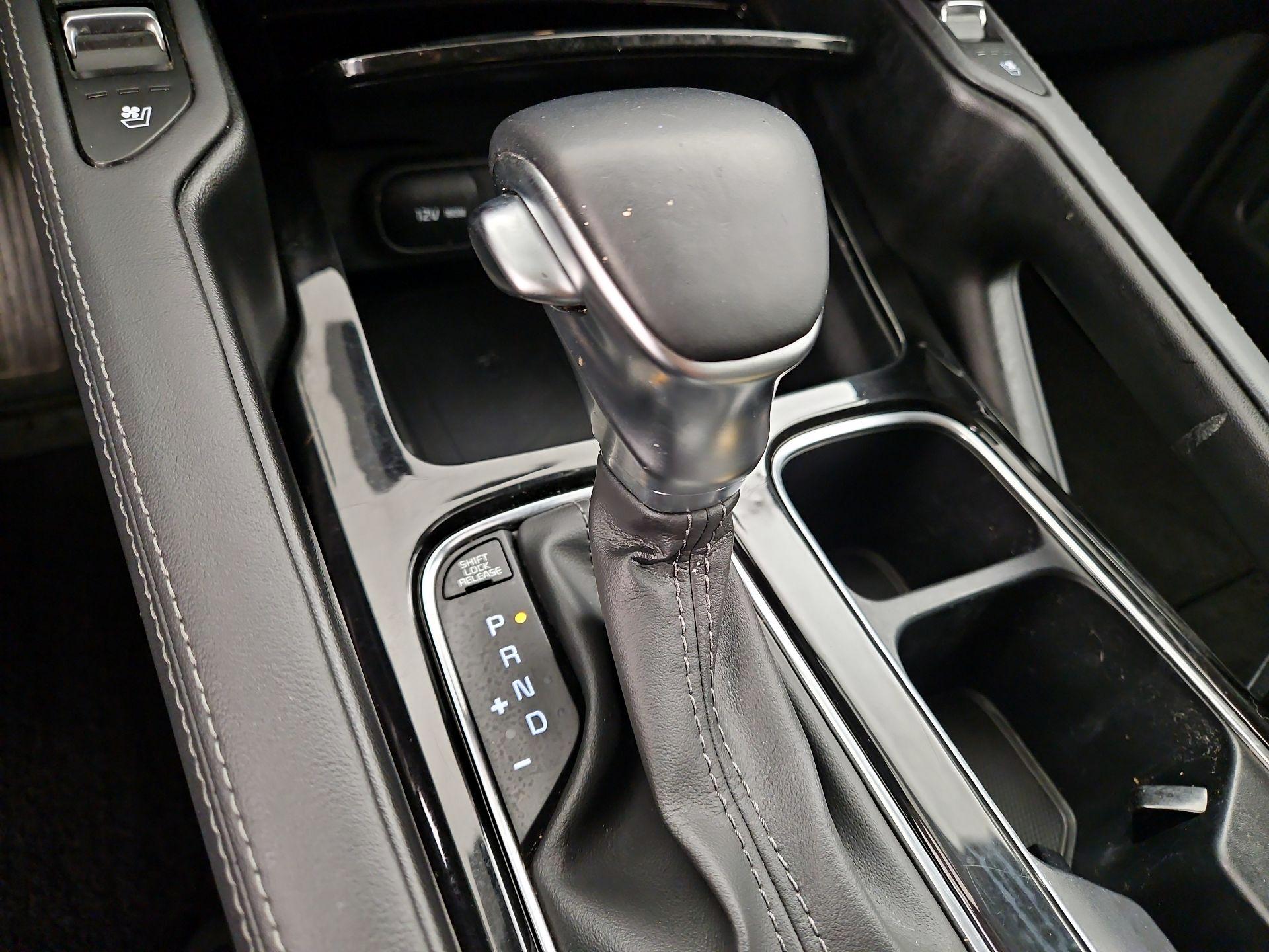 Thumbnail: 2023 Kia Telluride - 18