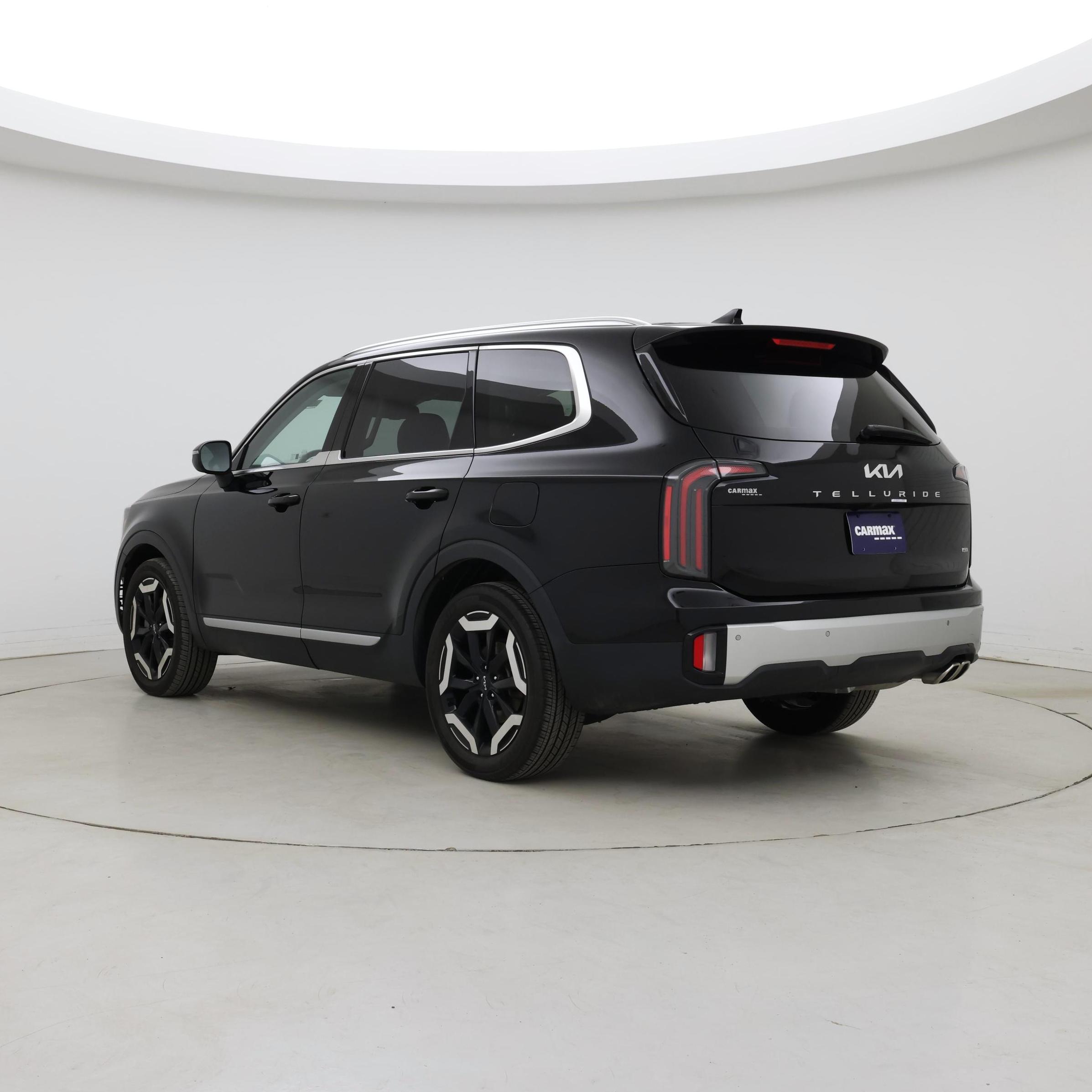 Thumbnail: 2023 Kia Telluride - 2