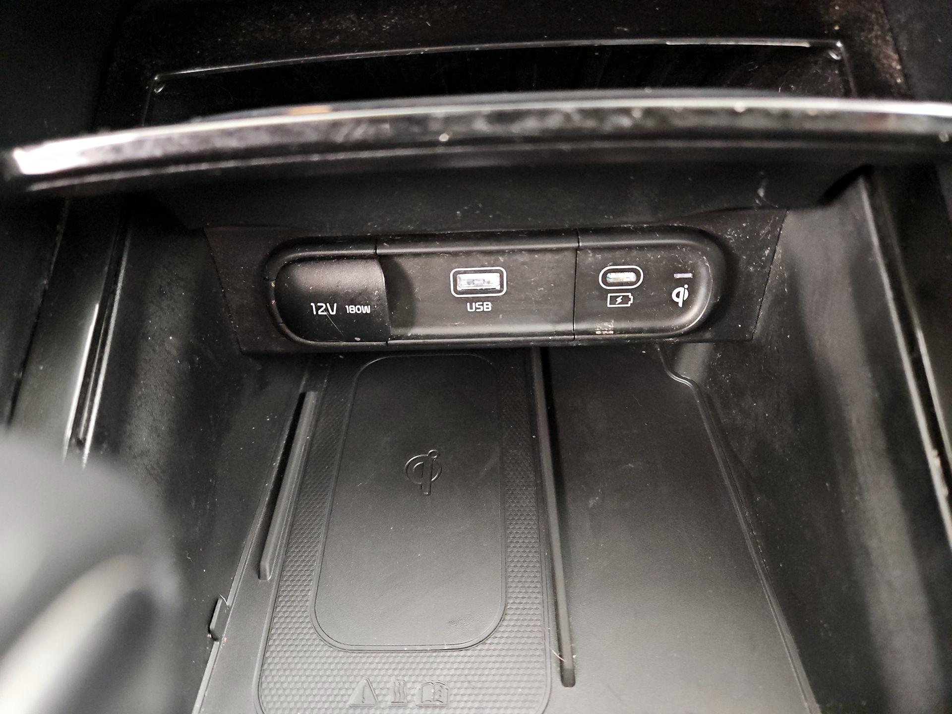 Thumbnail: 2023 Kia Telluride - 19