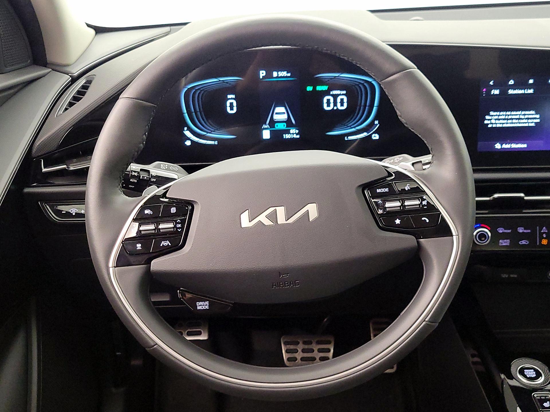 Thumbnail: 2024 Kia Niro - 10