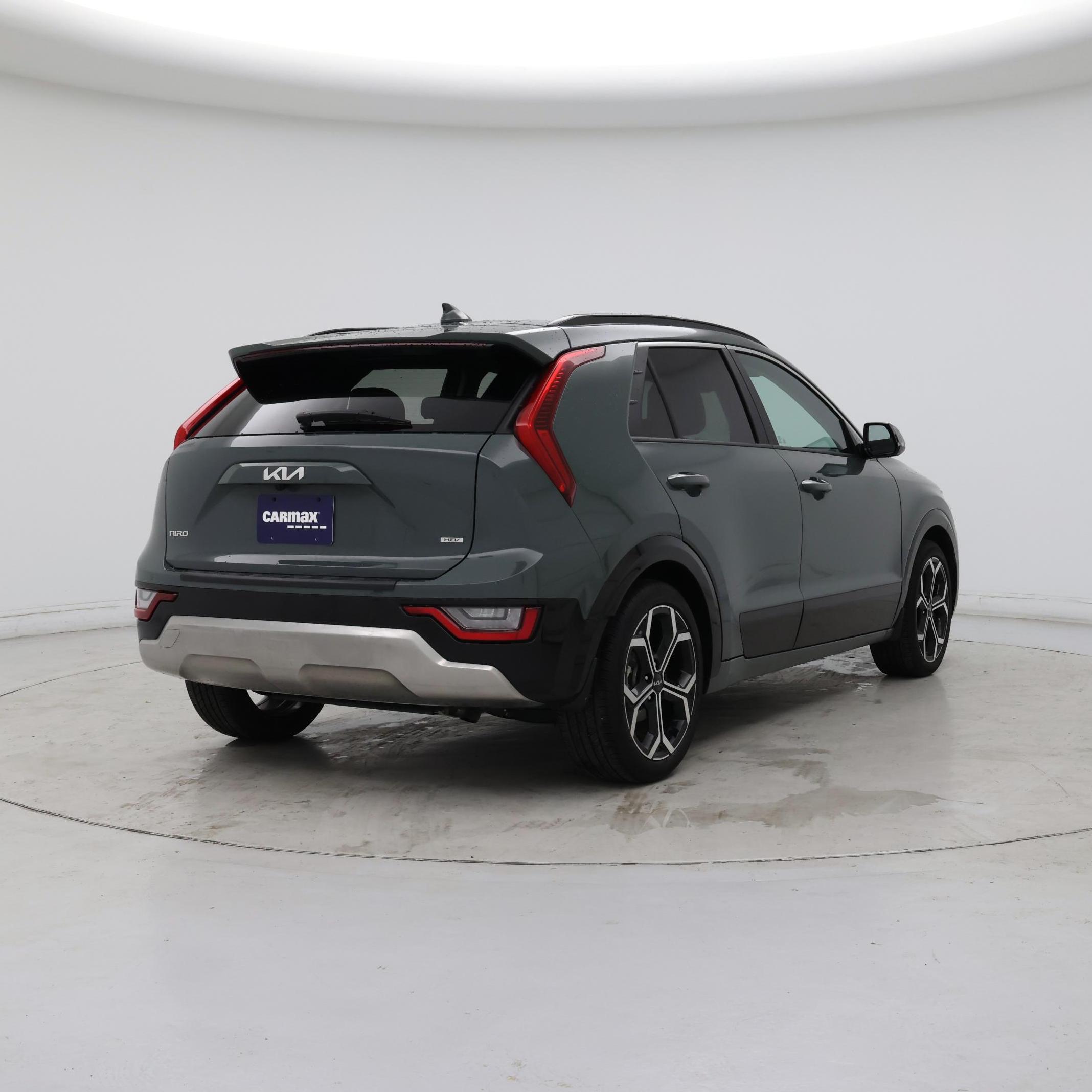 Thumbnail: 2024 Kia Niro - 8