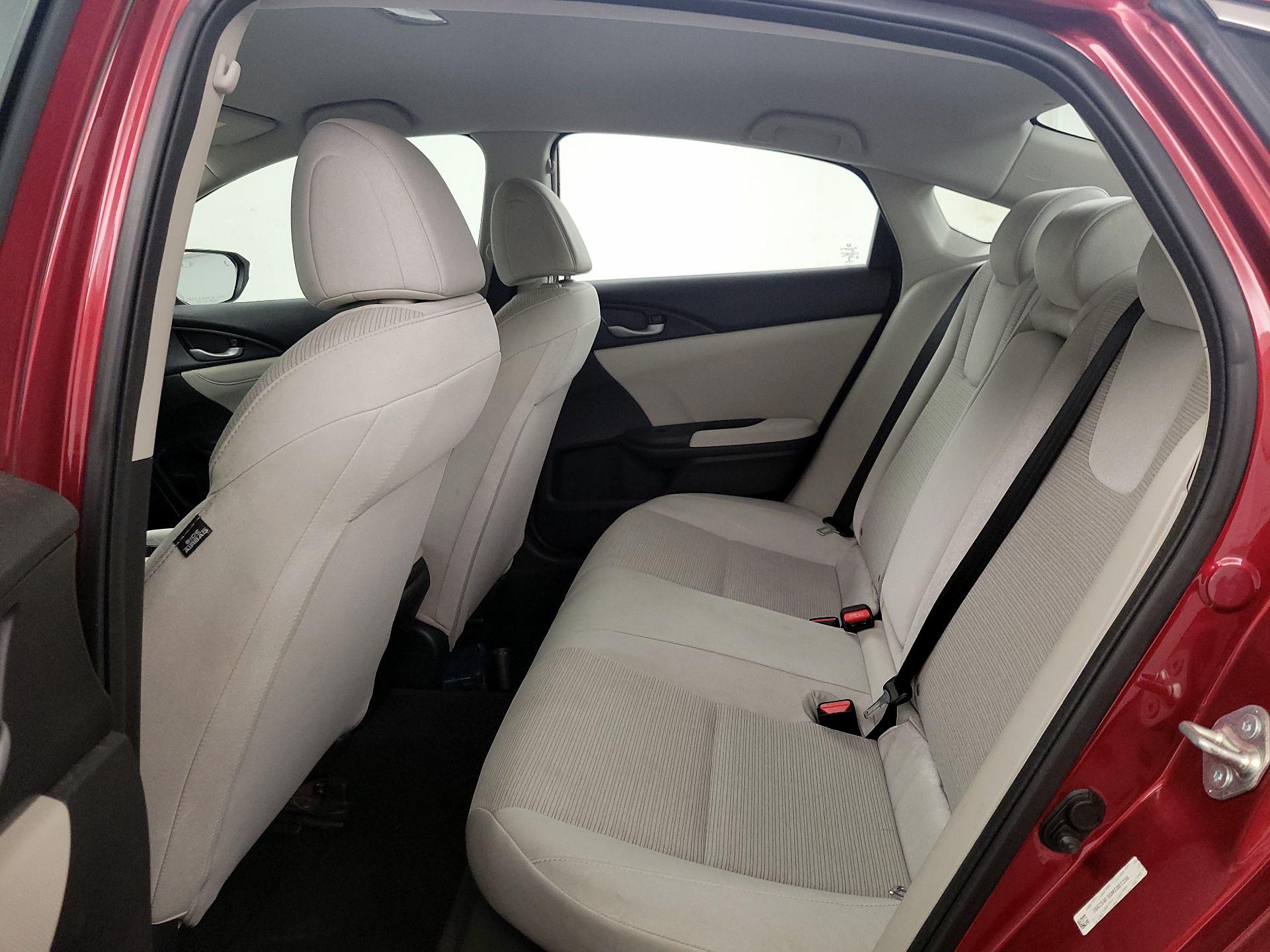 Thumbnail: 2021 Honda Insight - 19