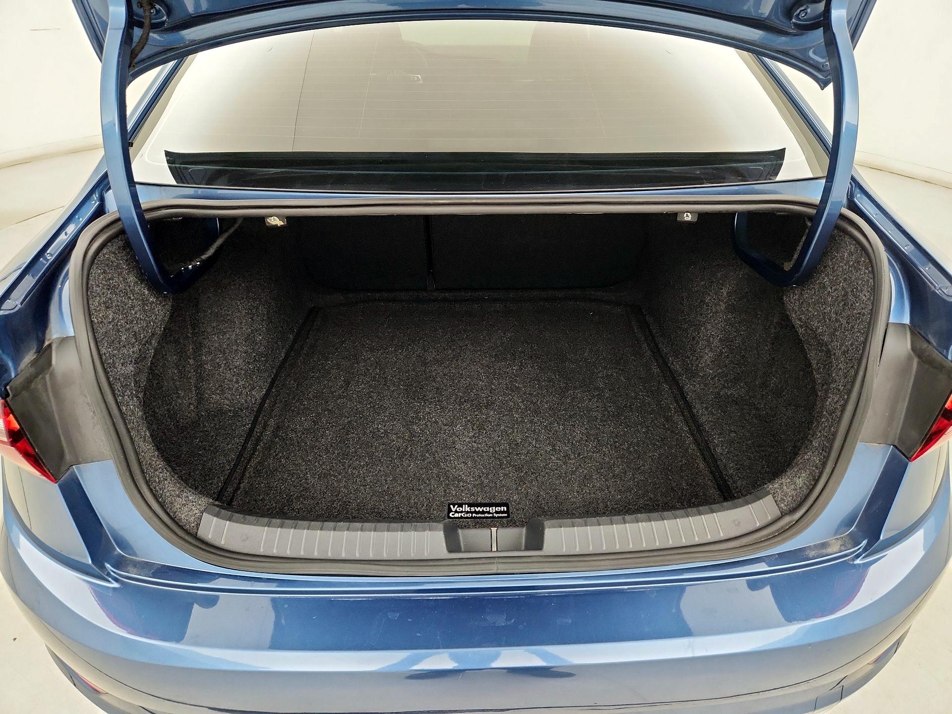 Thumbnail: 2019 Volkswagen Jetta - 20