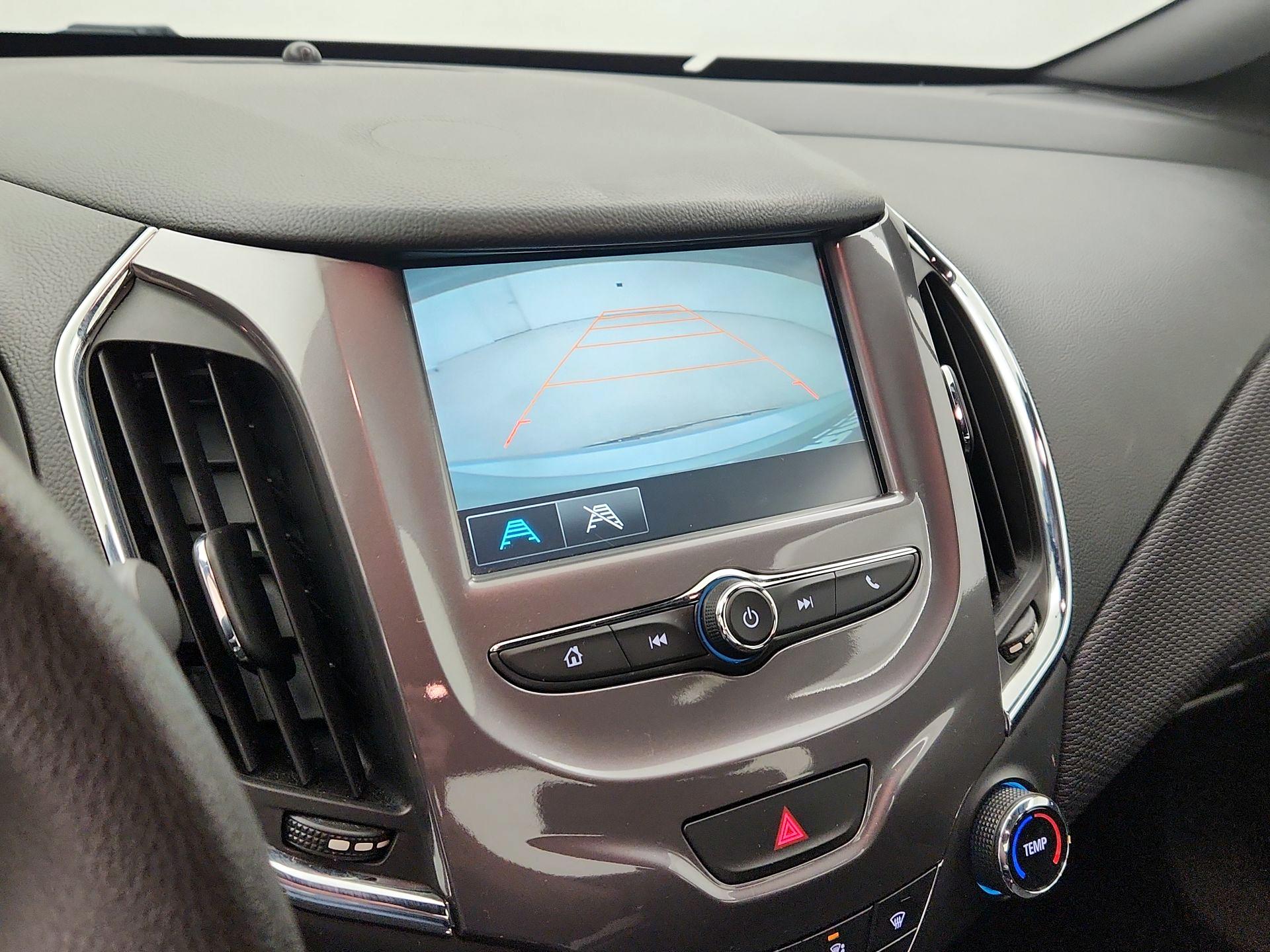 Thumbnail: 2017 Chevrolet Cruze - 14