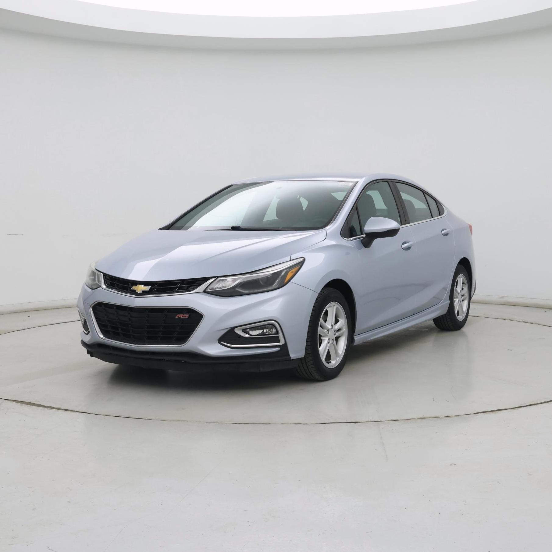 Thumbnail: 2017 Chevrolet Cruze - 4