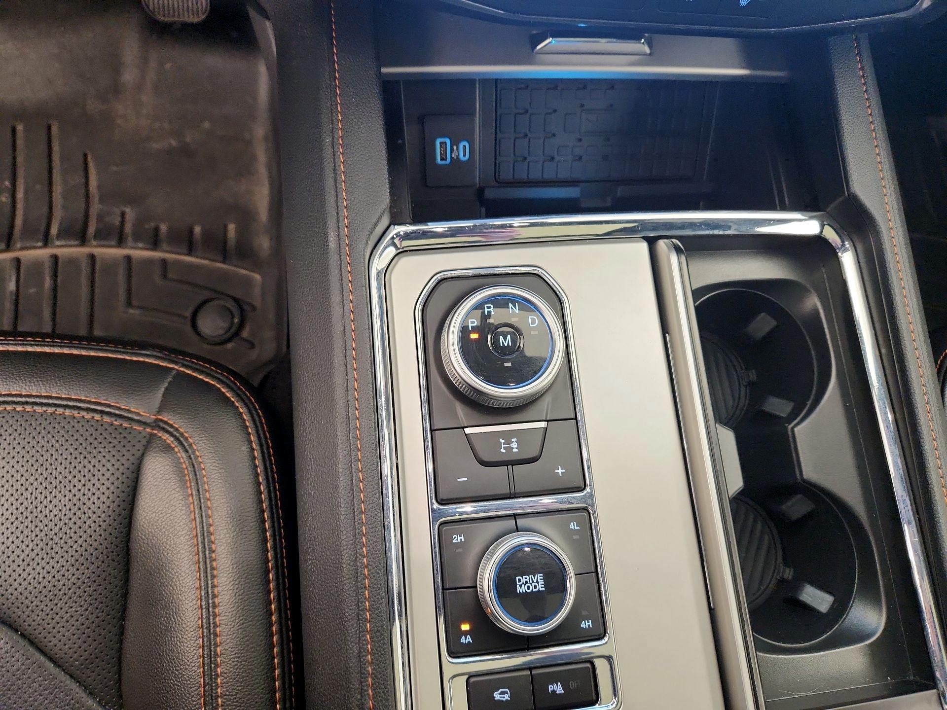 Thumbnail: 2023 Ford Expedition - 18