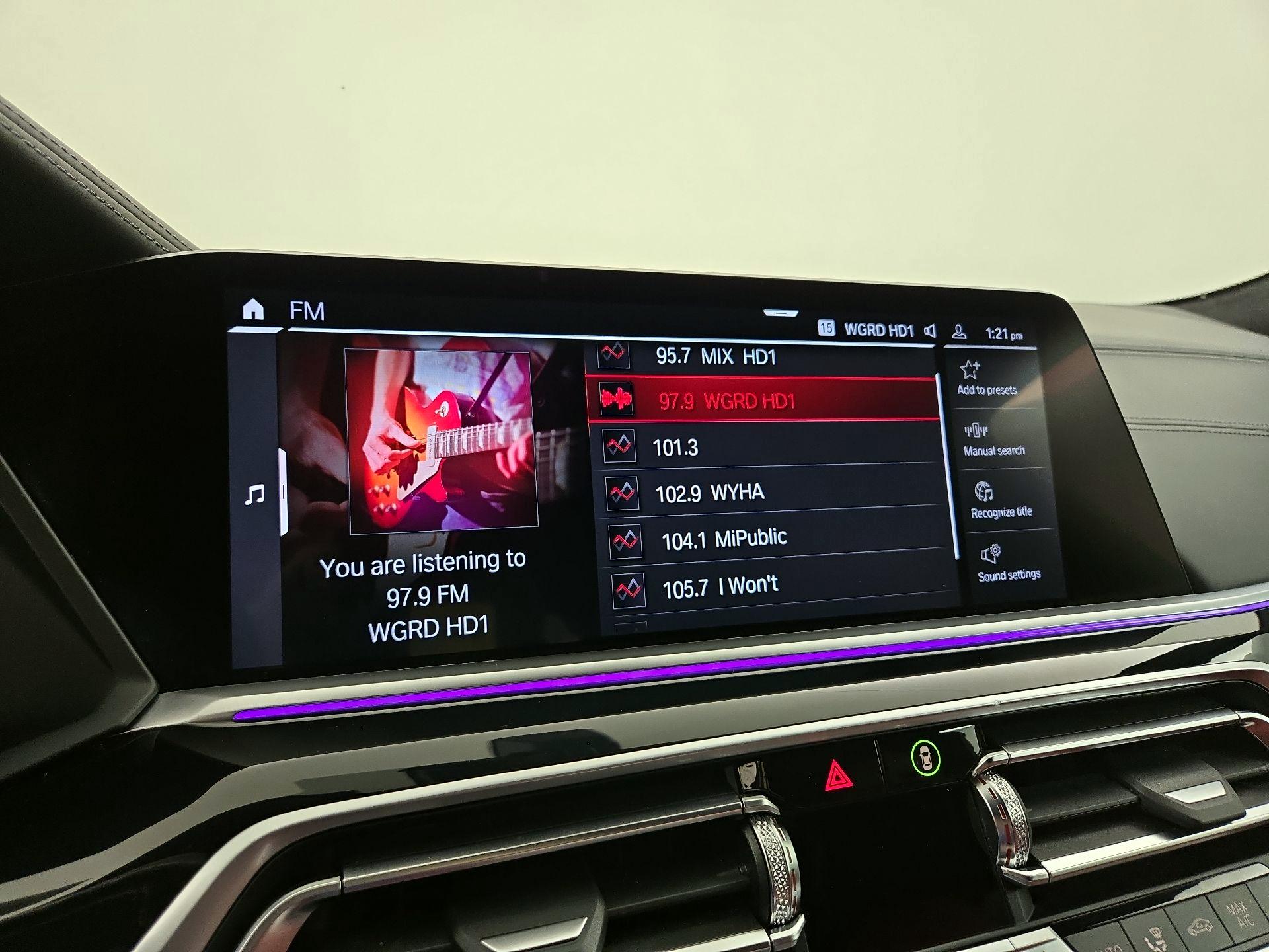 Thumbnail: 2023 BMW X6 - 16