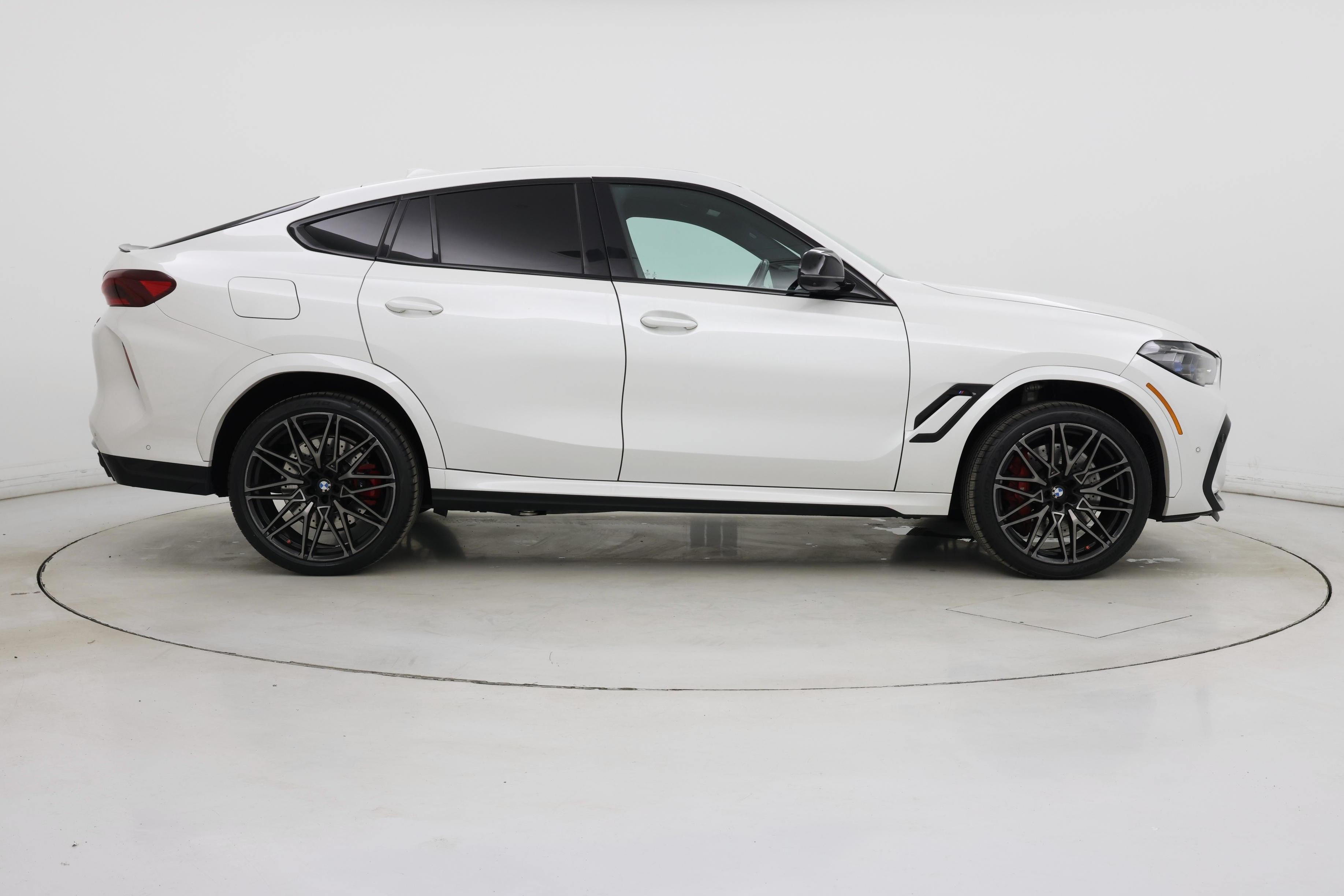 Thumbnail: 2023 BMW X6 - 7