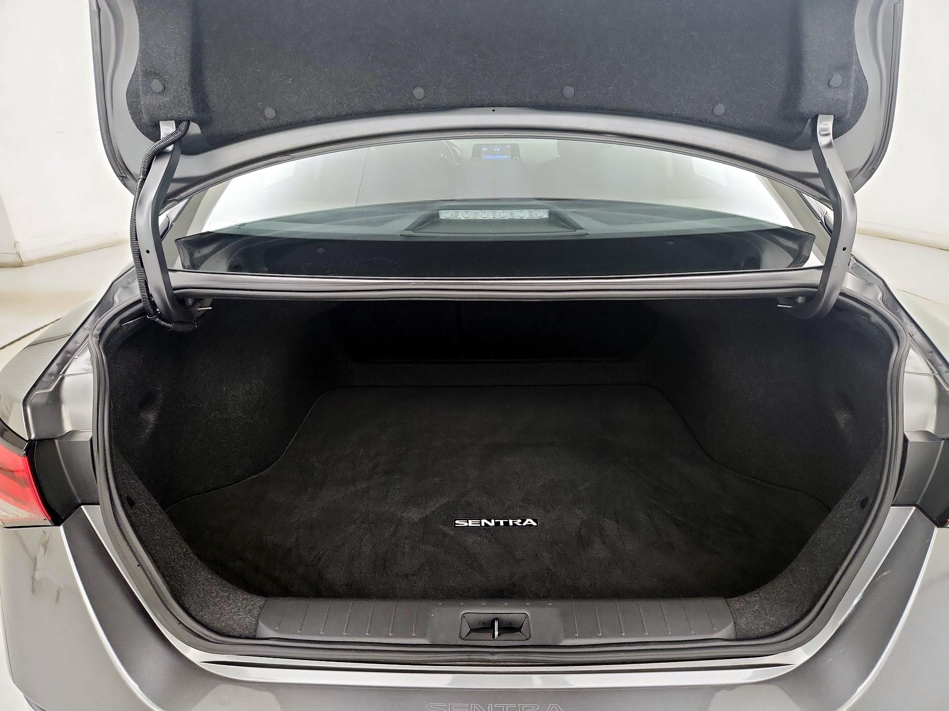 Thumbnail: 2024 Nissan Sentra - 20