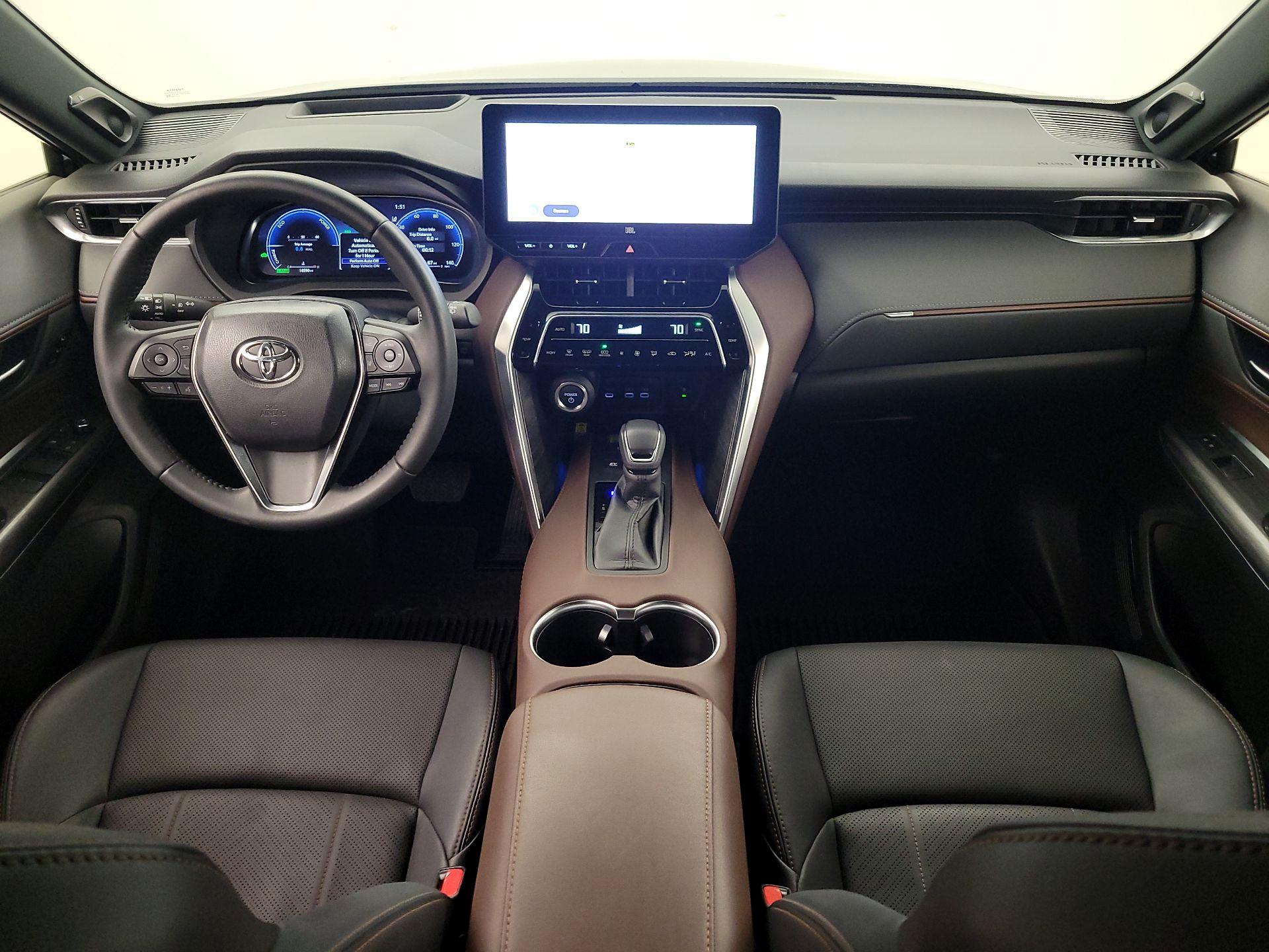 Thumbnail: 2024 Toyota Venza - 9