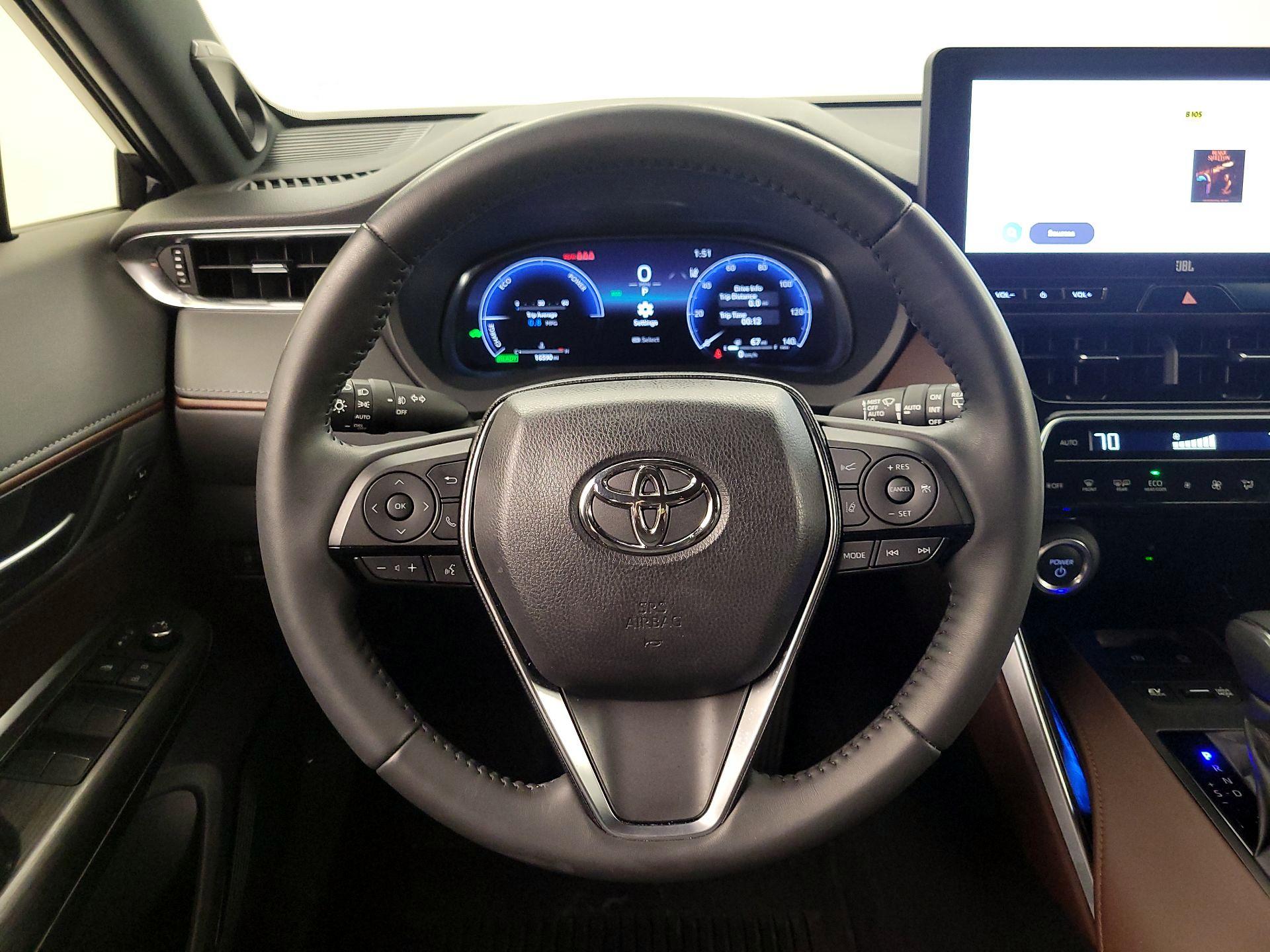 Thumbnail: 2024 Toyota Venza - 10