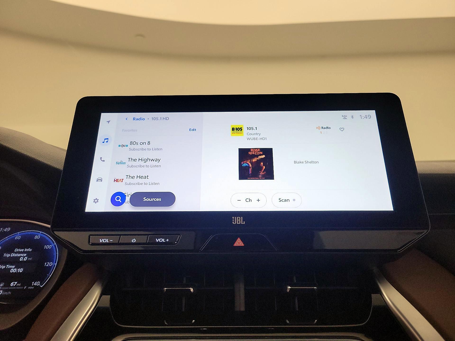 Thumbnail: 2024 Toyota Venza - 15