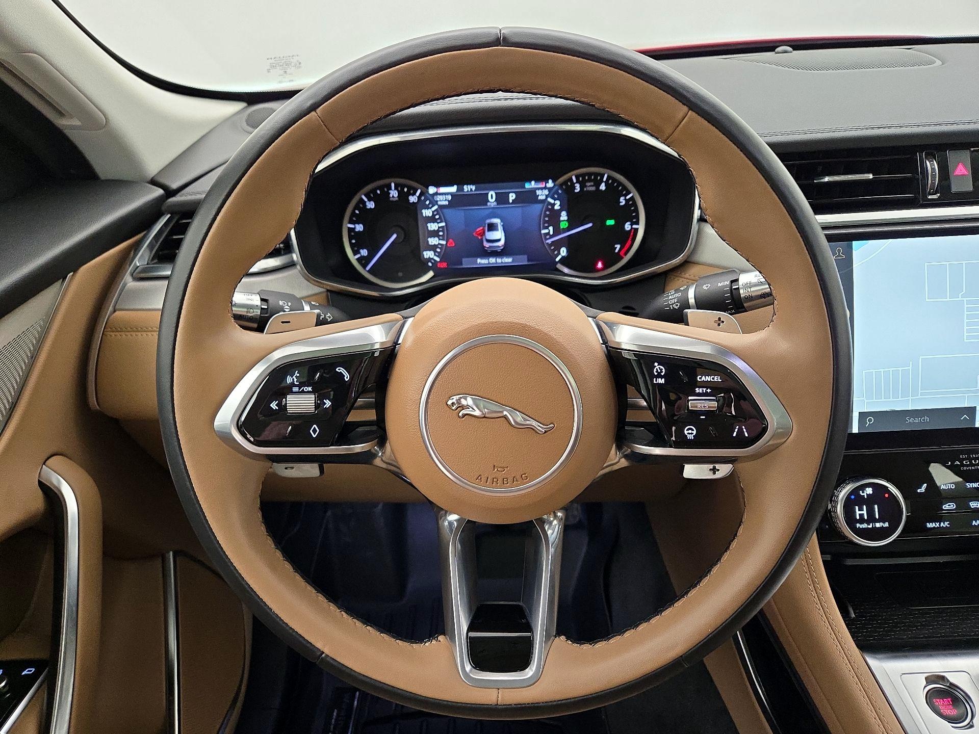 Thumbnail: 2022 Jaguar F-Pace - 10