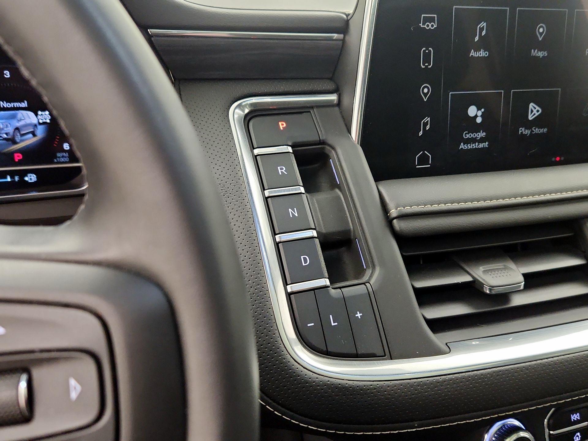 Thumbnail: 2023 GMC Yukon - 17