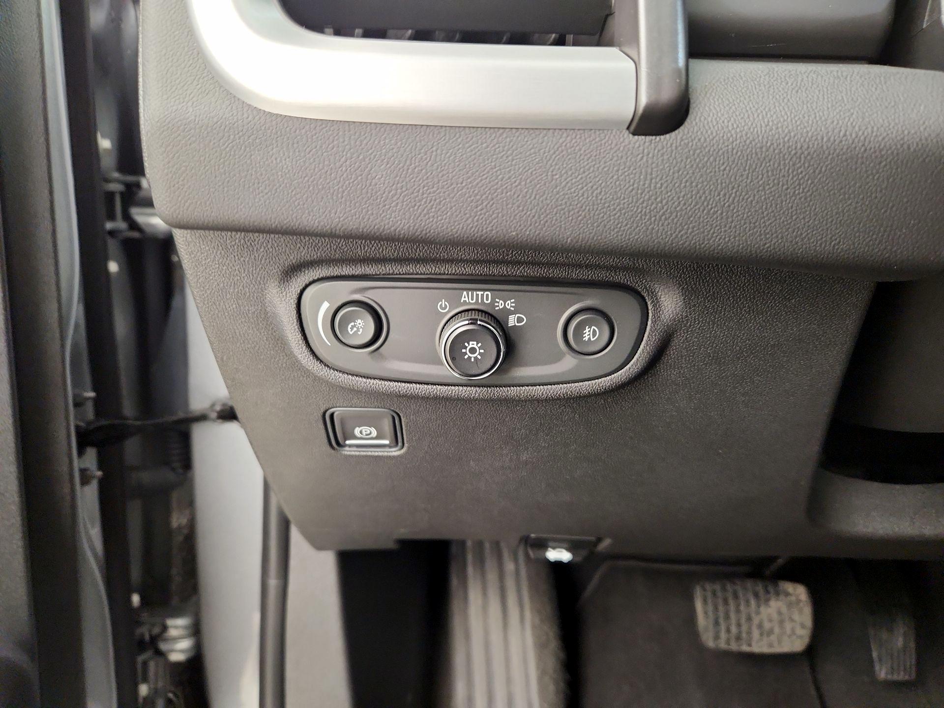 Thumbnail: 2023 GMC Terrain - 13