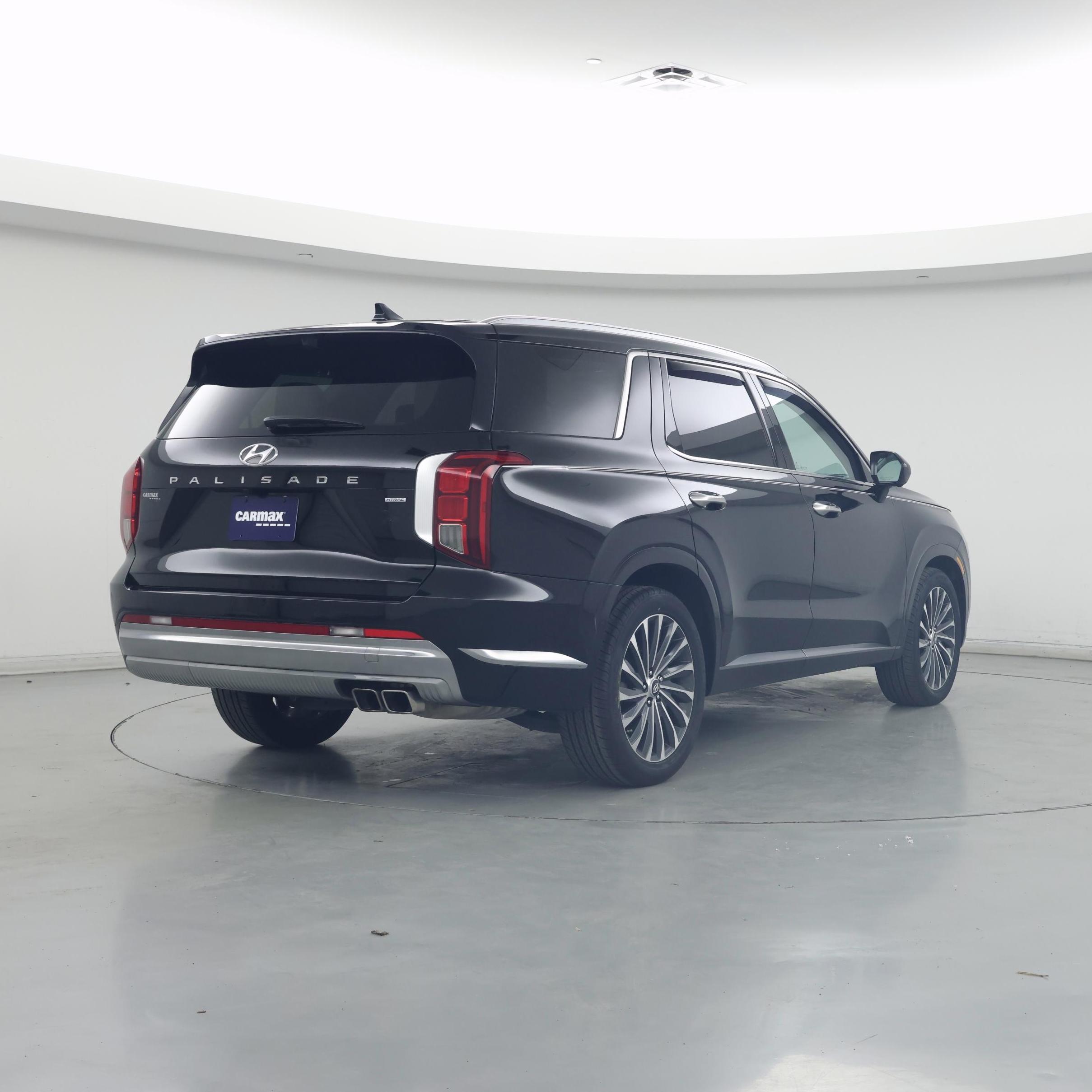 Thumbnail: 2023 Hyundai Palisade - 8