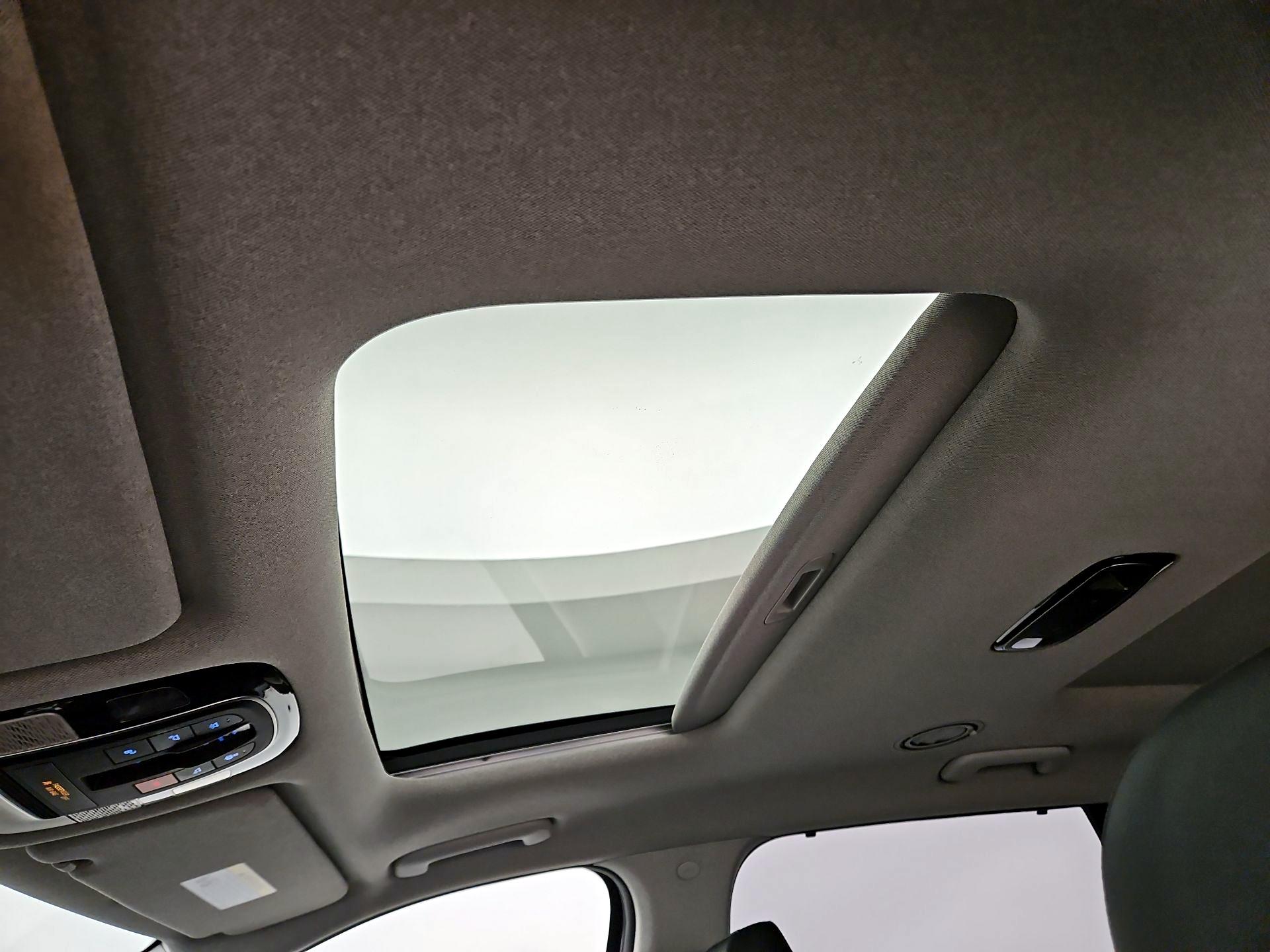 Thumbnail: 2023 Hyundai Palisade - 20